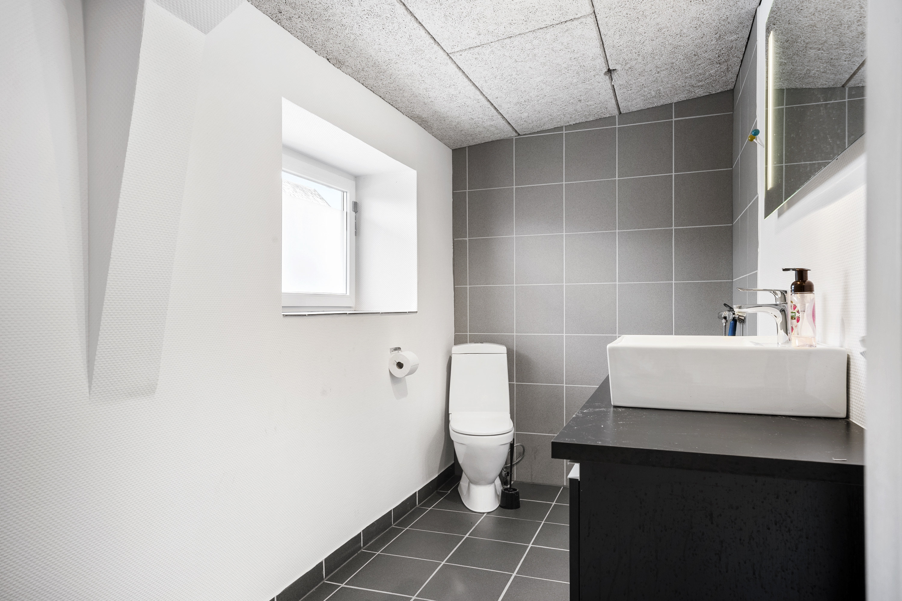 Fremhævet  billede i fuldskærmstilstand. Billede af Haugevej 18, Skovhus, 8620 Kjellerup