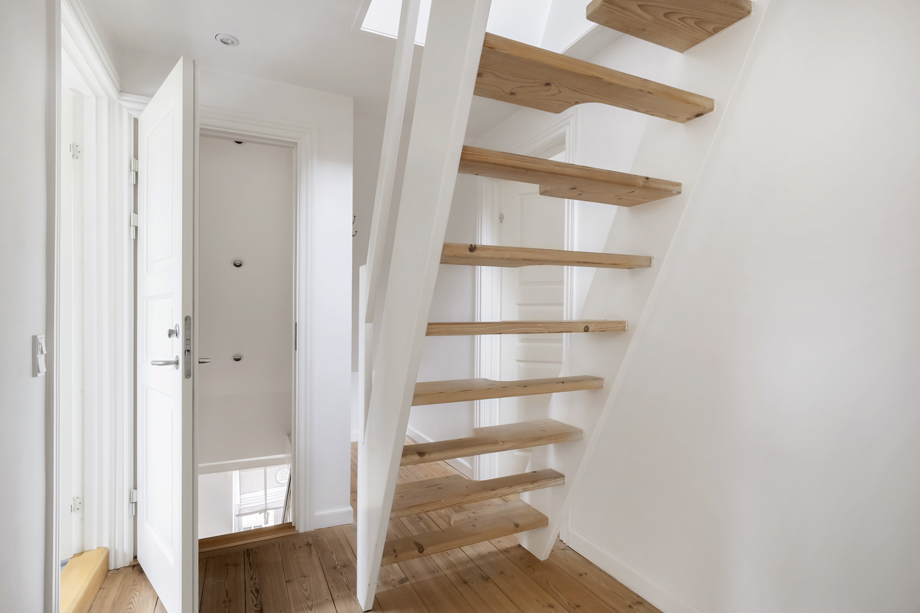 Fremhævet værelse billede i fuldskærmstilstand. Billede af Hjallesevej 37, 5000 Odense C