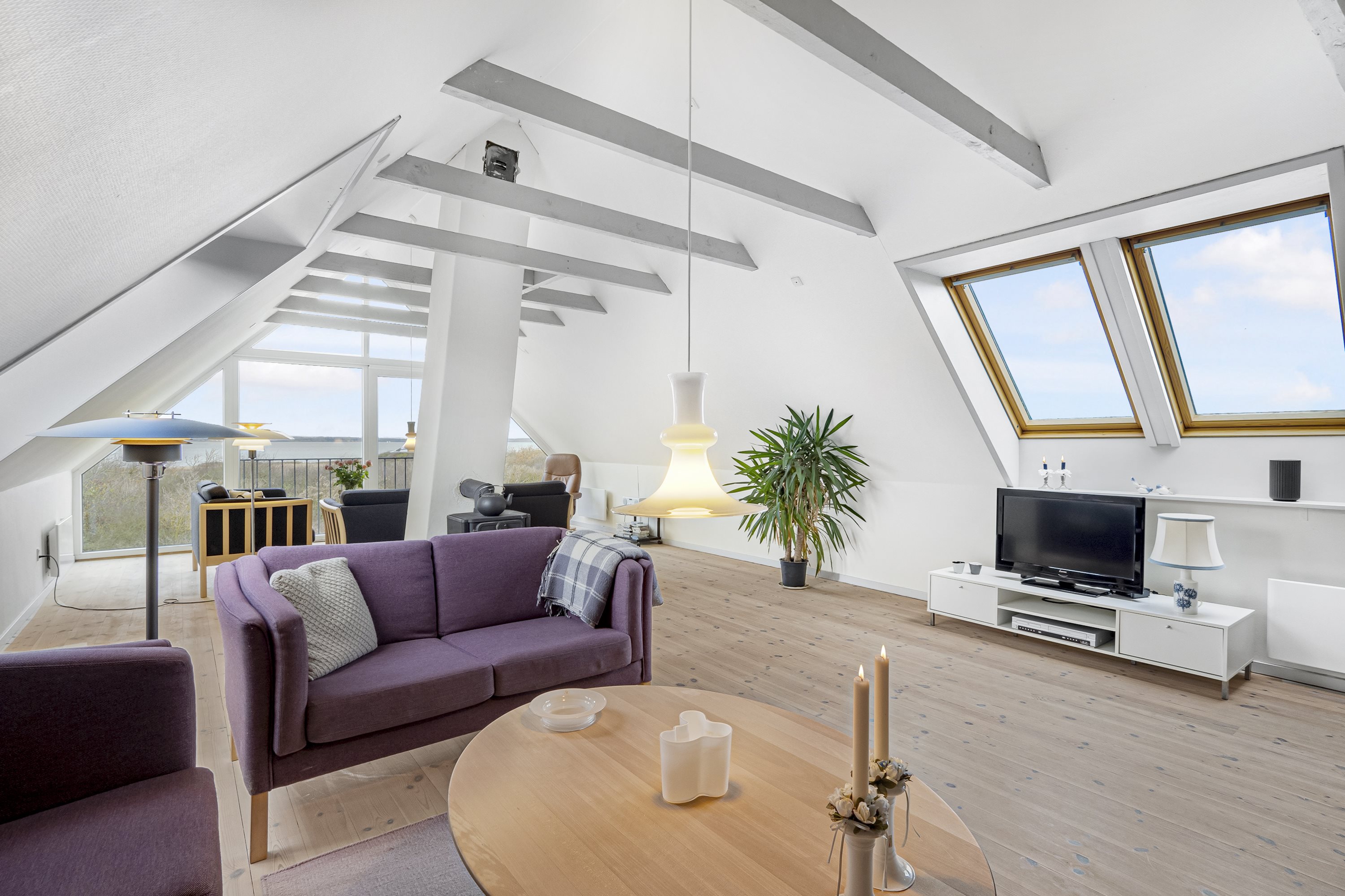 Fremhævet stue billede i fuldskærmstilstand. Billede af Heden 13, Rødding, 7860 Spøttrup