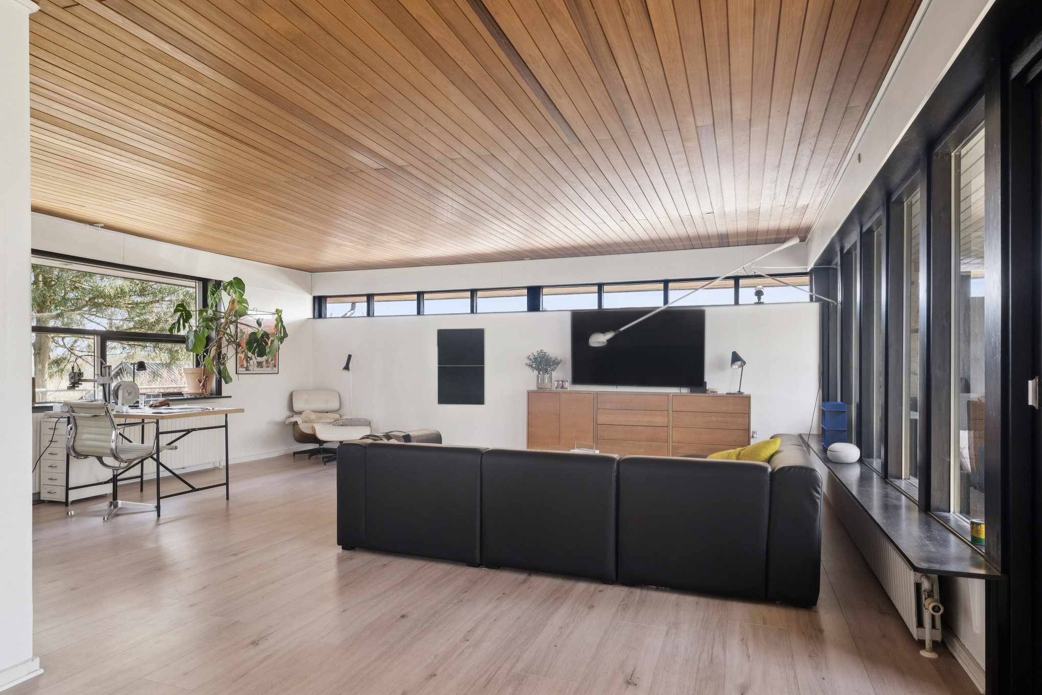 Fremhævet stue billede i fuldskærmstilstand. Billede af Blåregnvej 25, 8930 Randers NØ