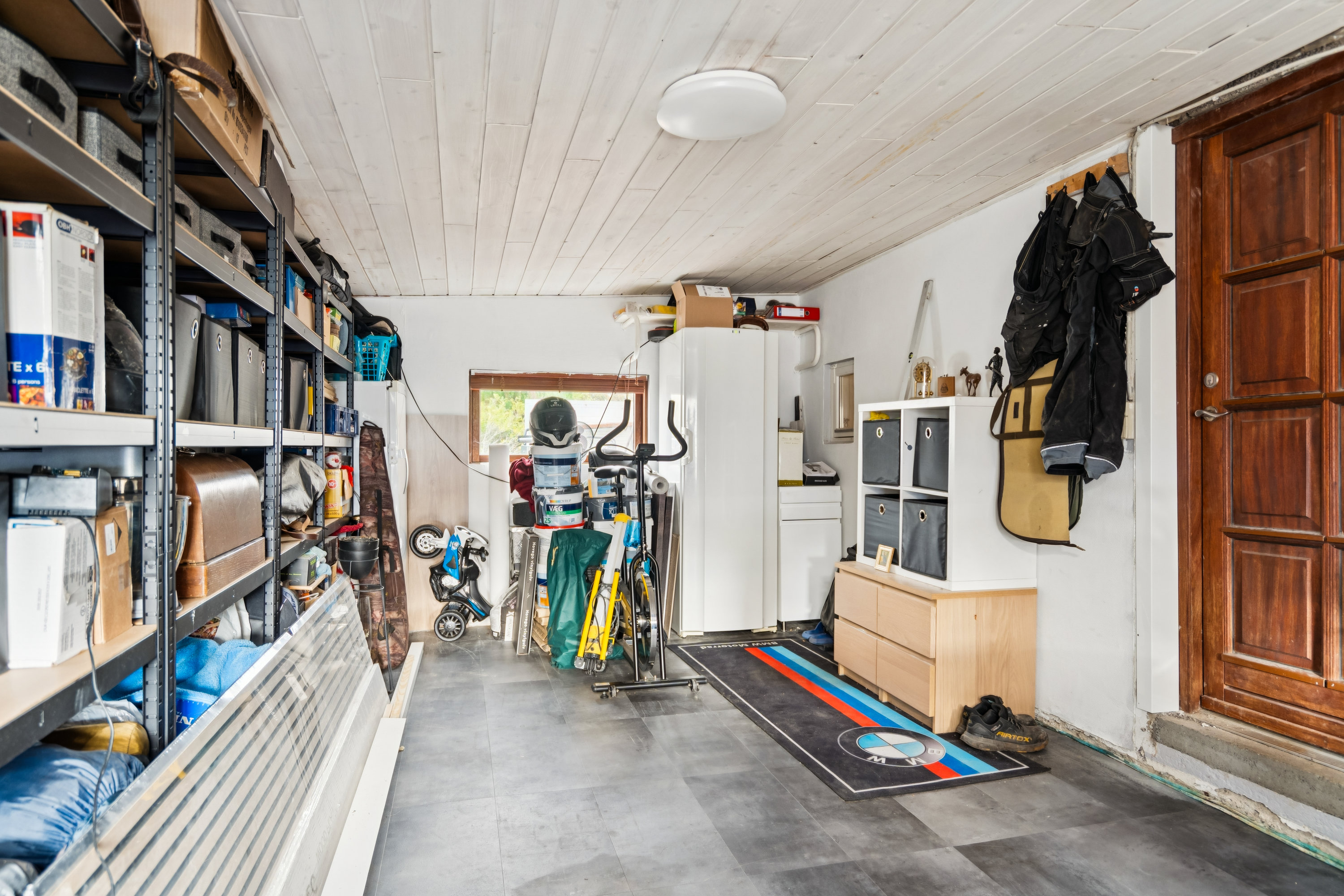 Fremhævet udhus billede i fuldskærmstilstand. Billede af Engvej 6, 9800 Hjørring