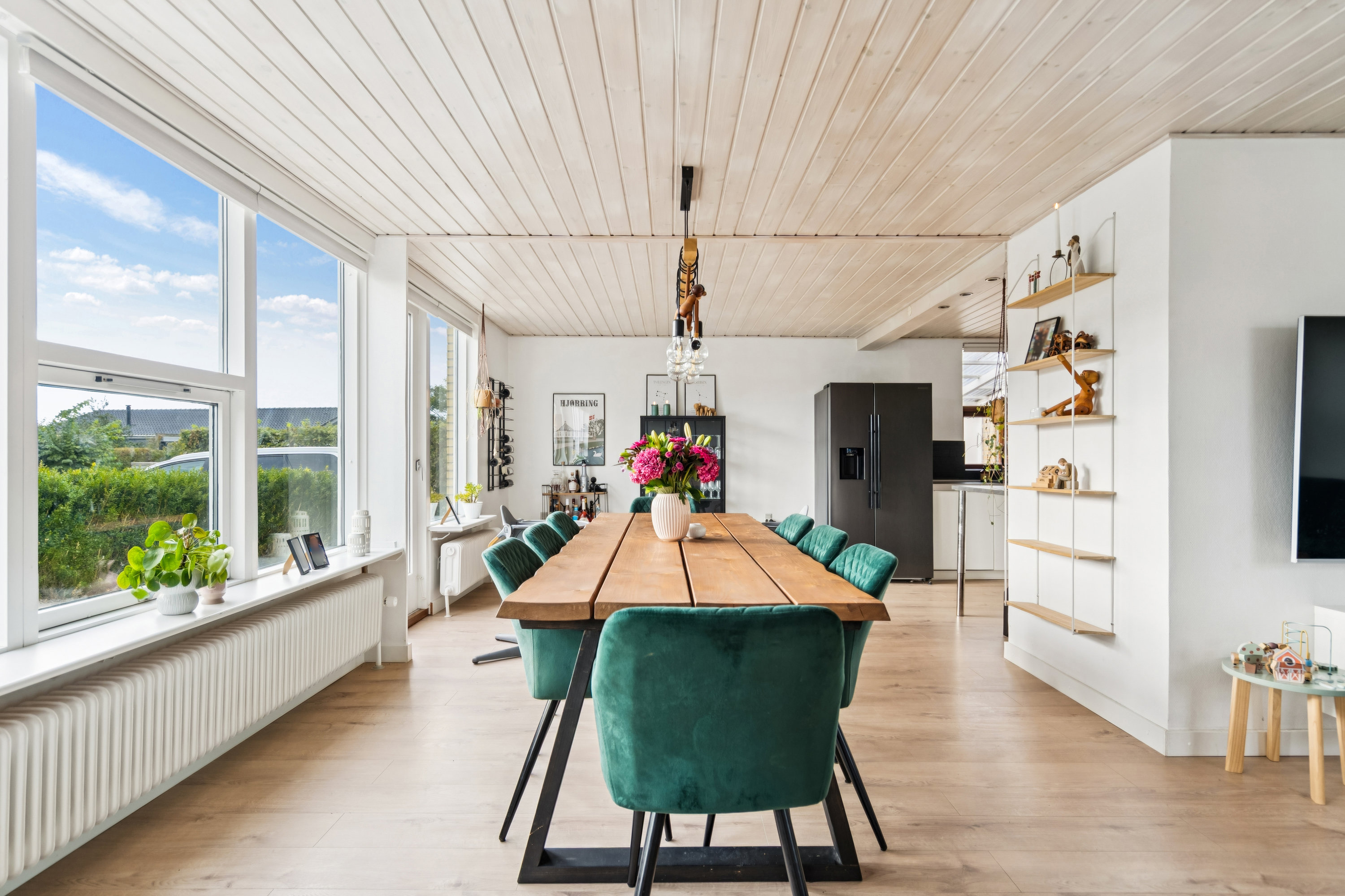 Fremhævet spisestue billede i fuldskærmstilstand. Billede af Engvej 6, 9800 Hjørring
