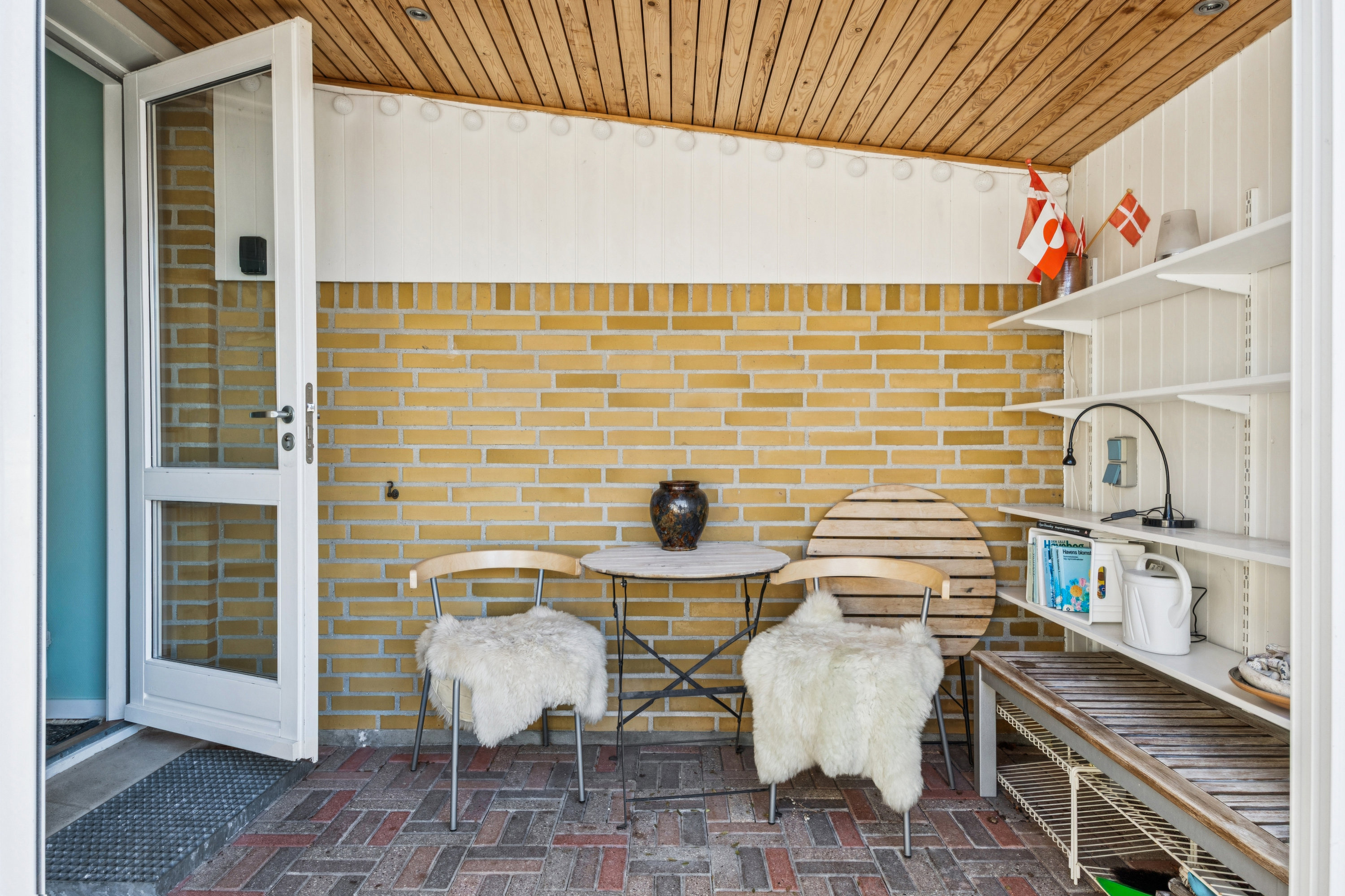 Fremhævet stue billede i fuldskærmstilstand. Billede af Riisagervej 24, 4600 Køge