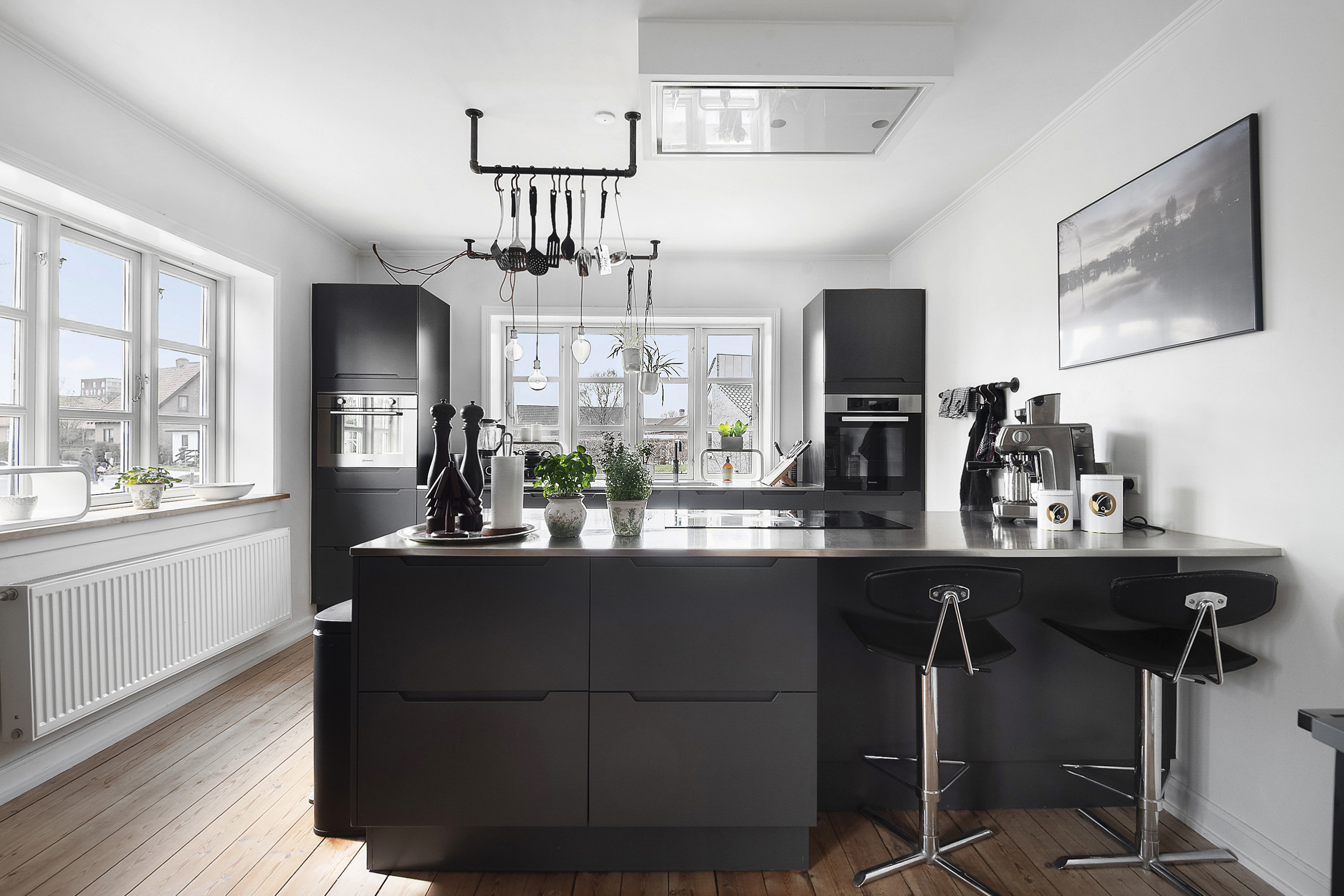 Fremhævet køkken billede i fuldskærmstilstand. Billede af Ringen 21, 6700 Esbjerg