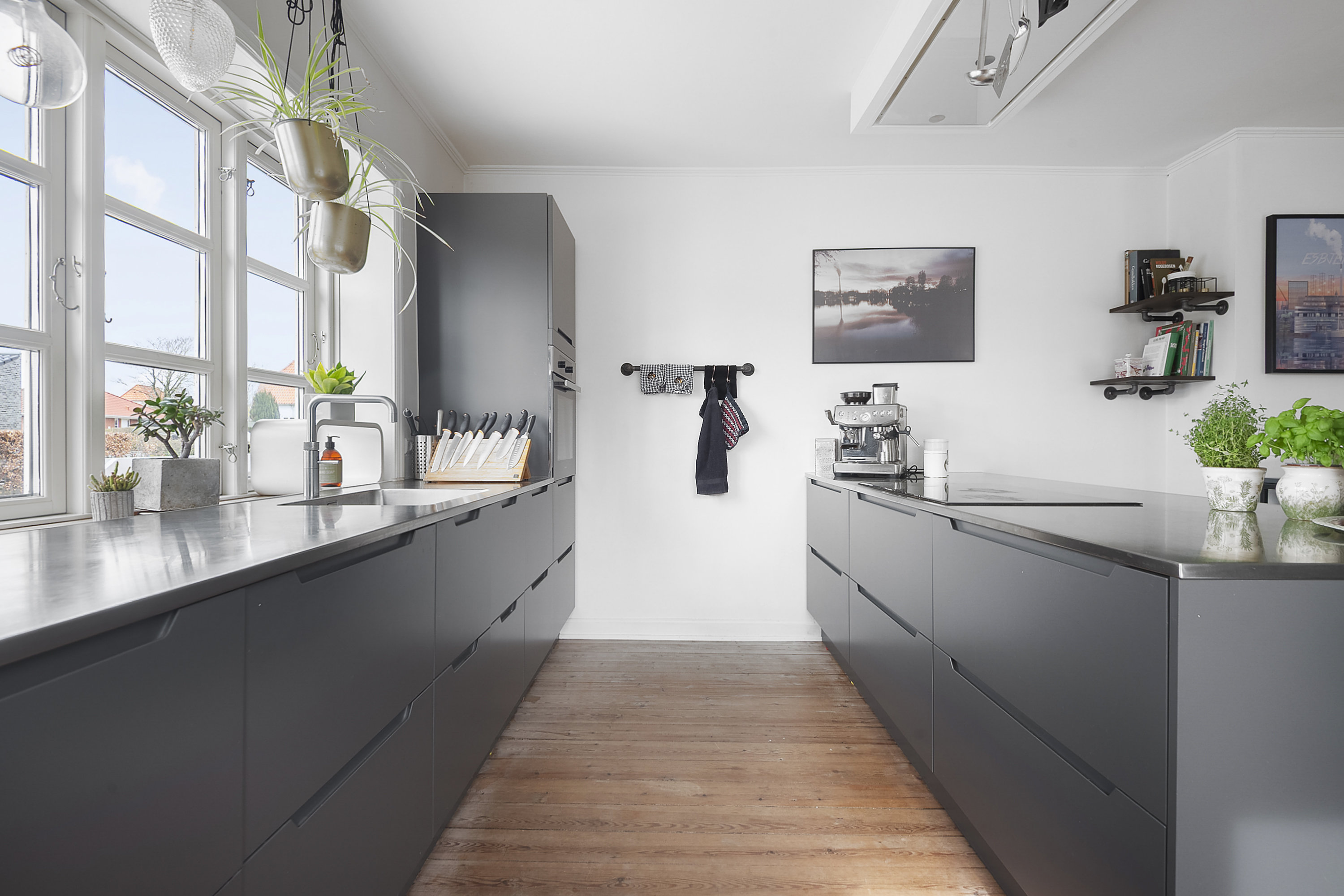 Fremhævet køkken billede i fuldskærmstilstand. Billede af Ringen 21, 6700 Esbjerg