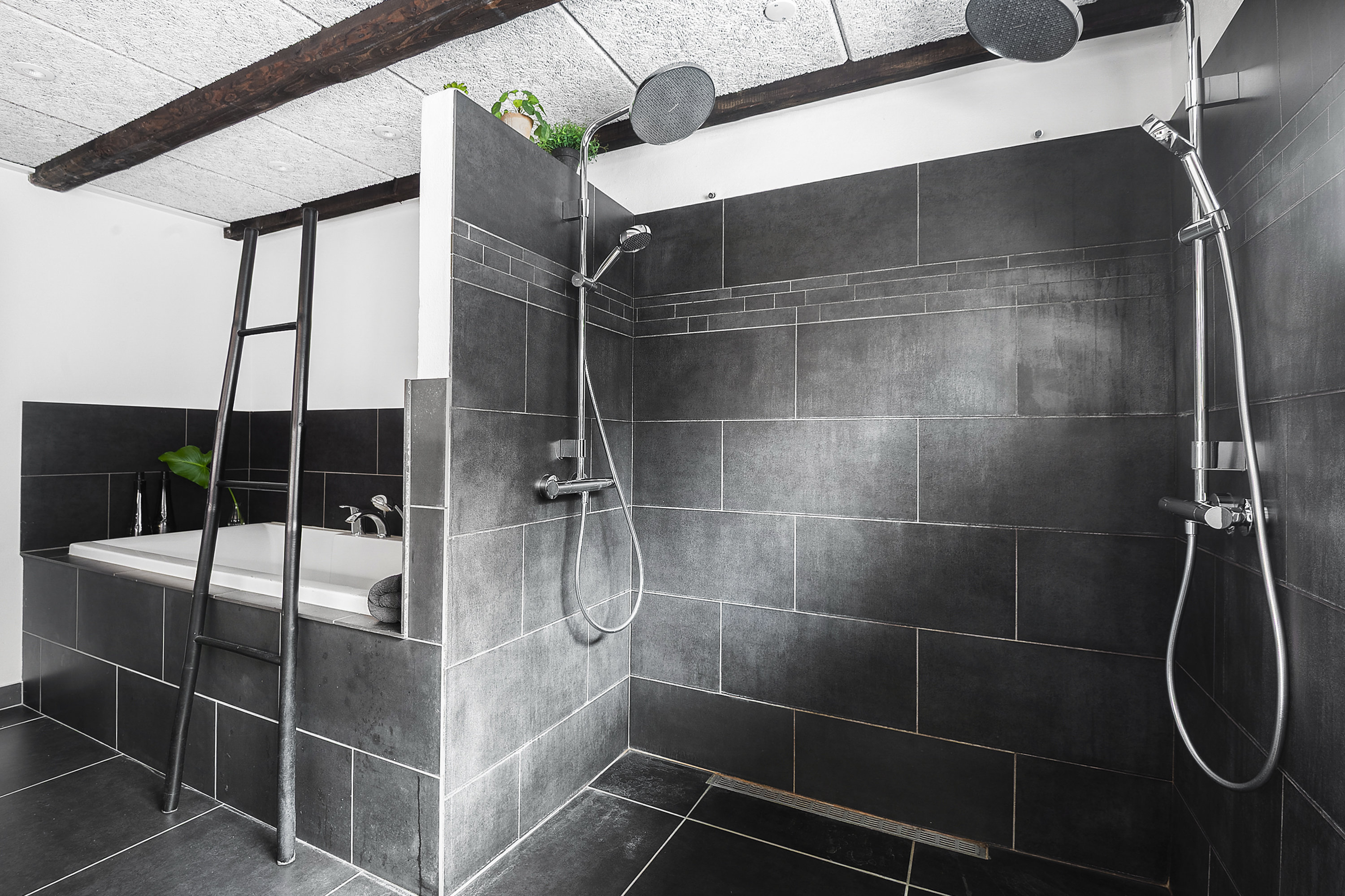 Fremhævet badeværelse billede i fuldskærmstilstand. Billede af Ringen 21, 6700 Esbjerg