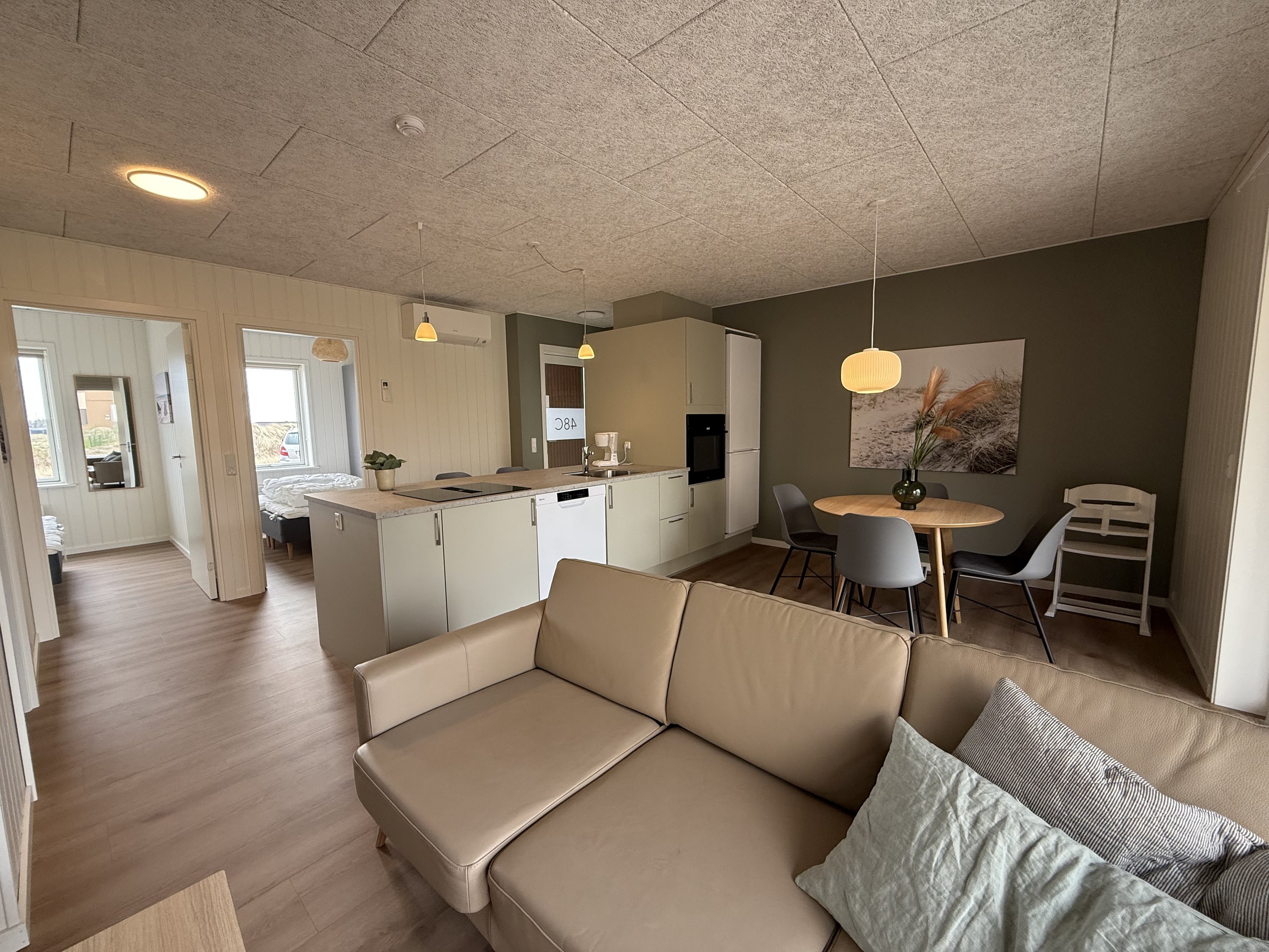 Fremhævet  billede i fuldskærmstilstand. Billede af Strandbyen 48C, st.., Søndervig, 6950 Ringkøbing