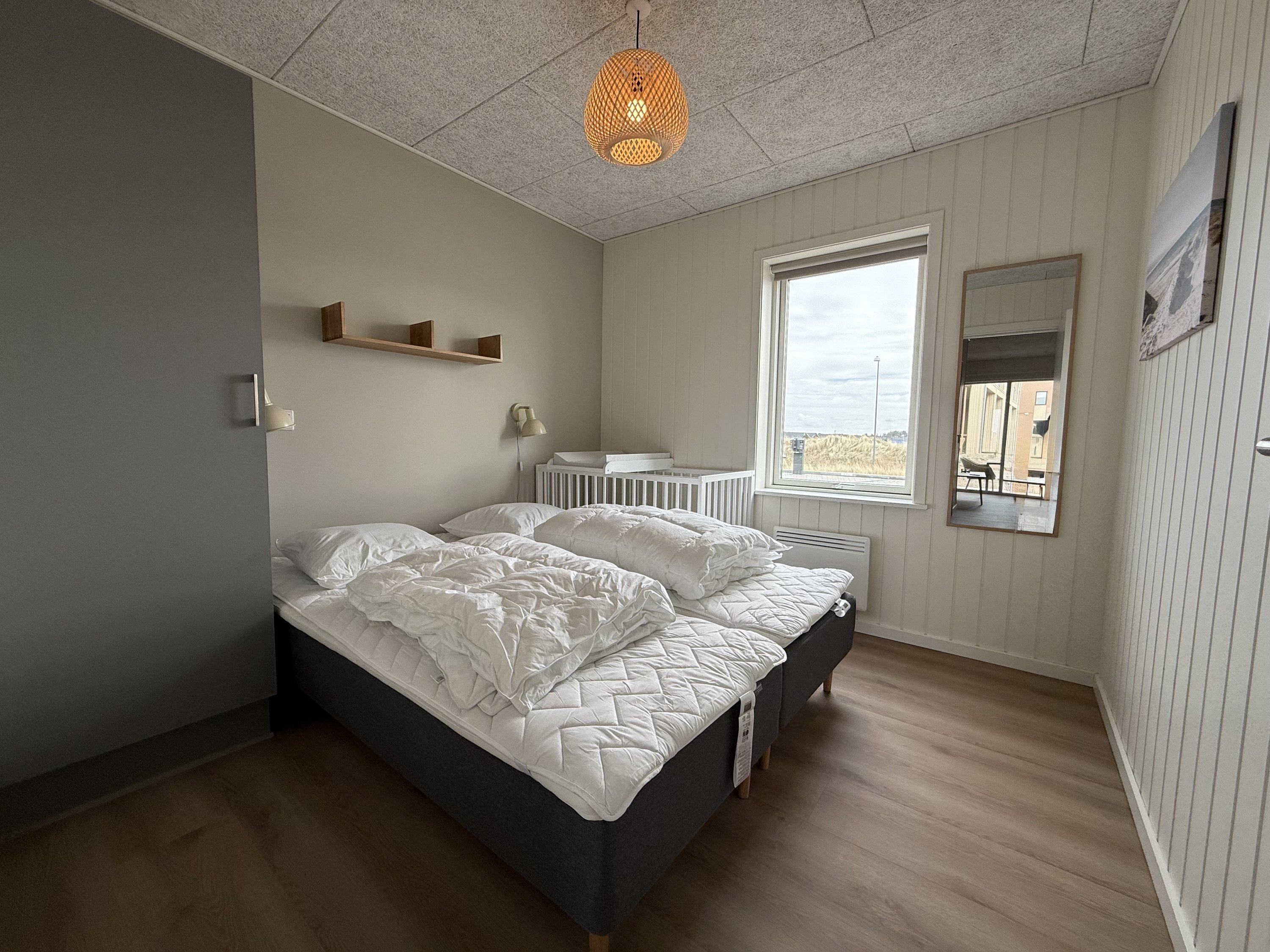 Fremhævet  billede i fuldskærmstilstand. Billede af Strandbyen 48C, st.., Søndervig, 6950 Ringkøbing