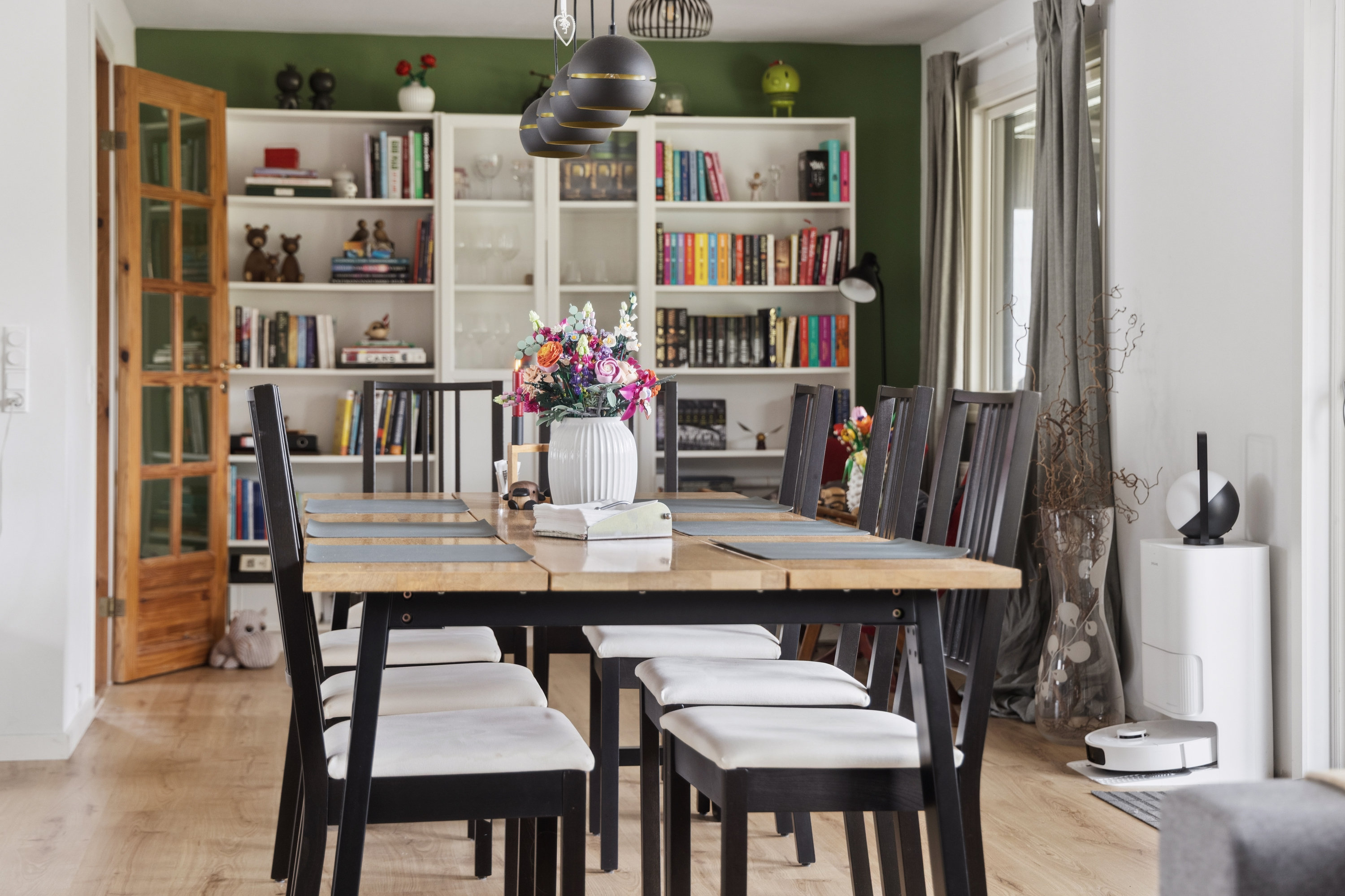 Fremhævet spisestue billede i fuldskærmstilstand. Billede af Bålbakken 4, Langholt, 9310 Vodskov