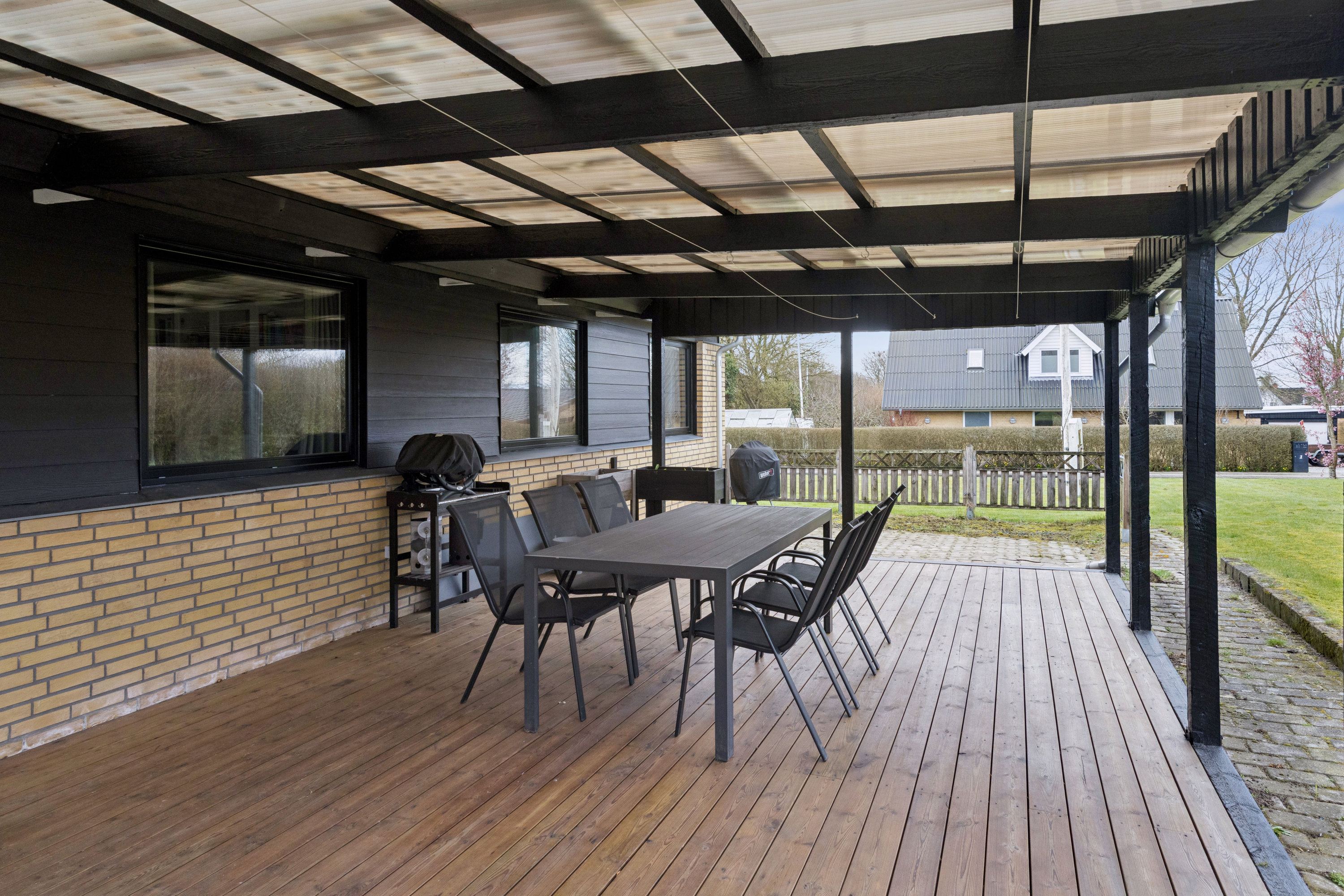 Fremhævet terrasse billede i fuldskærmstilstand. Billede af Bålbakken 4, Langholt, 9310 Vodskov