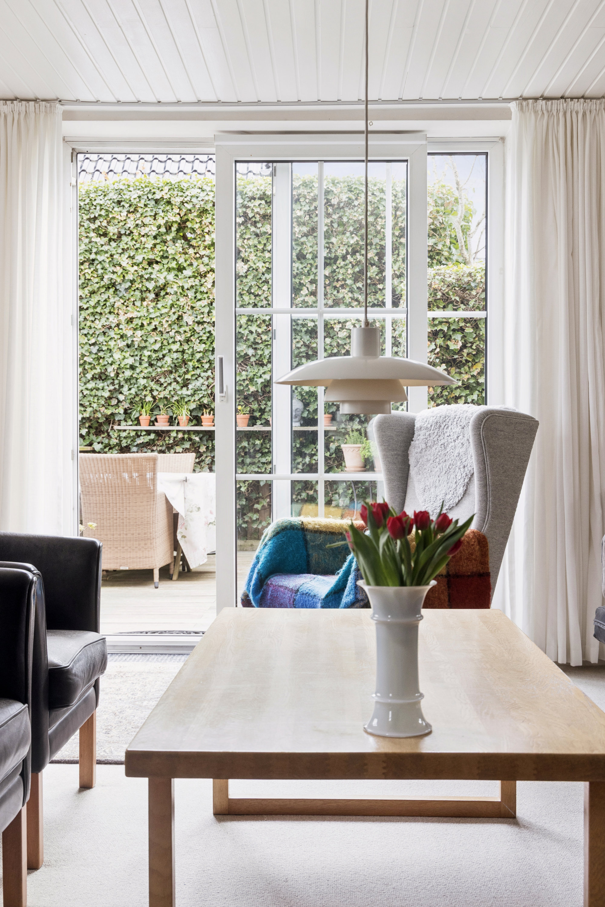 Fremhævet stue billede i fuldskærmstilstand. Billede af Kornbakken 7, 9400 Nørresundby