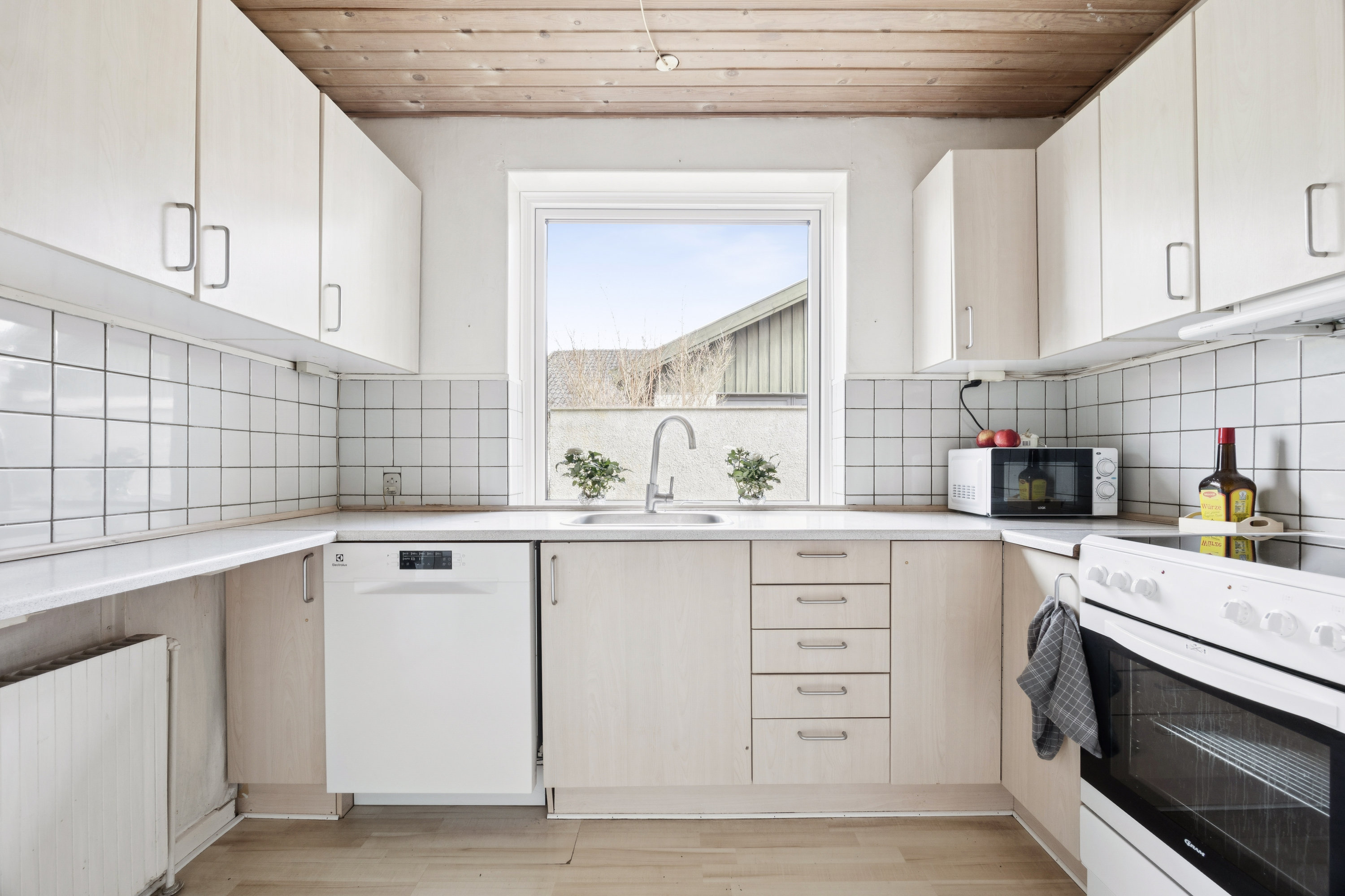 Fremhævet køkken billede i fuldskærmstilstand. Billede af Mågevej 34, 4100 Ringsted