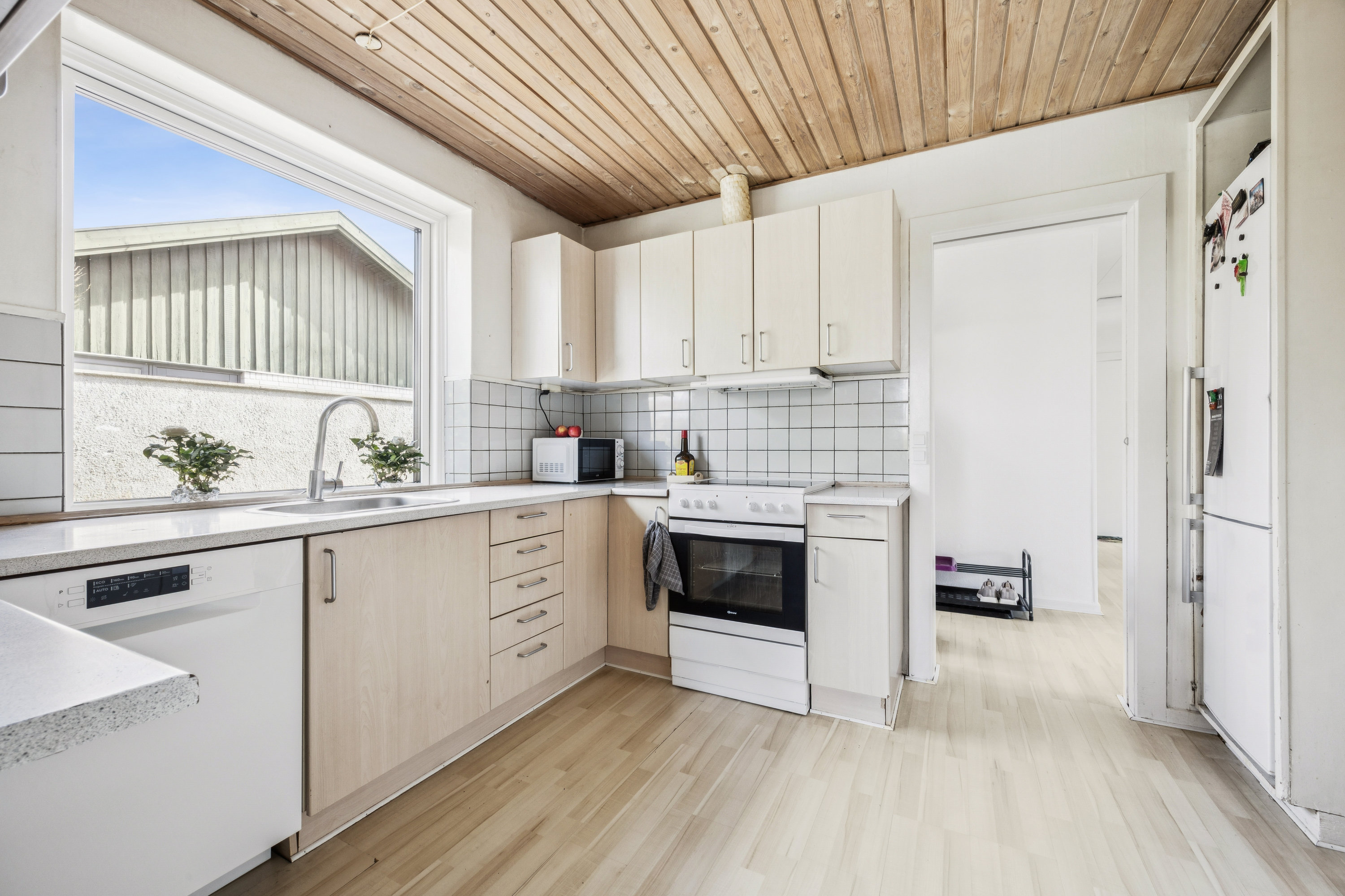 Fremhævet køkken billede i fuldskærmstilstand. Billede af Mågevej 34, 4100 Ringsted