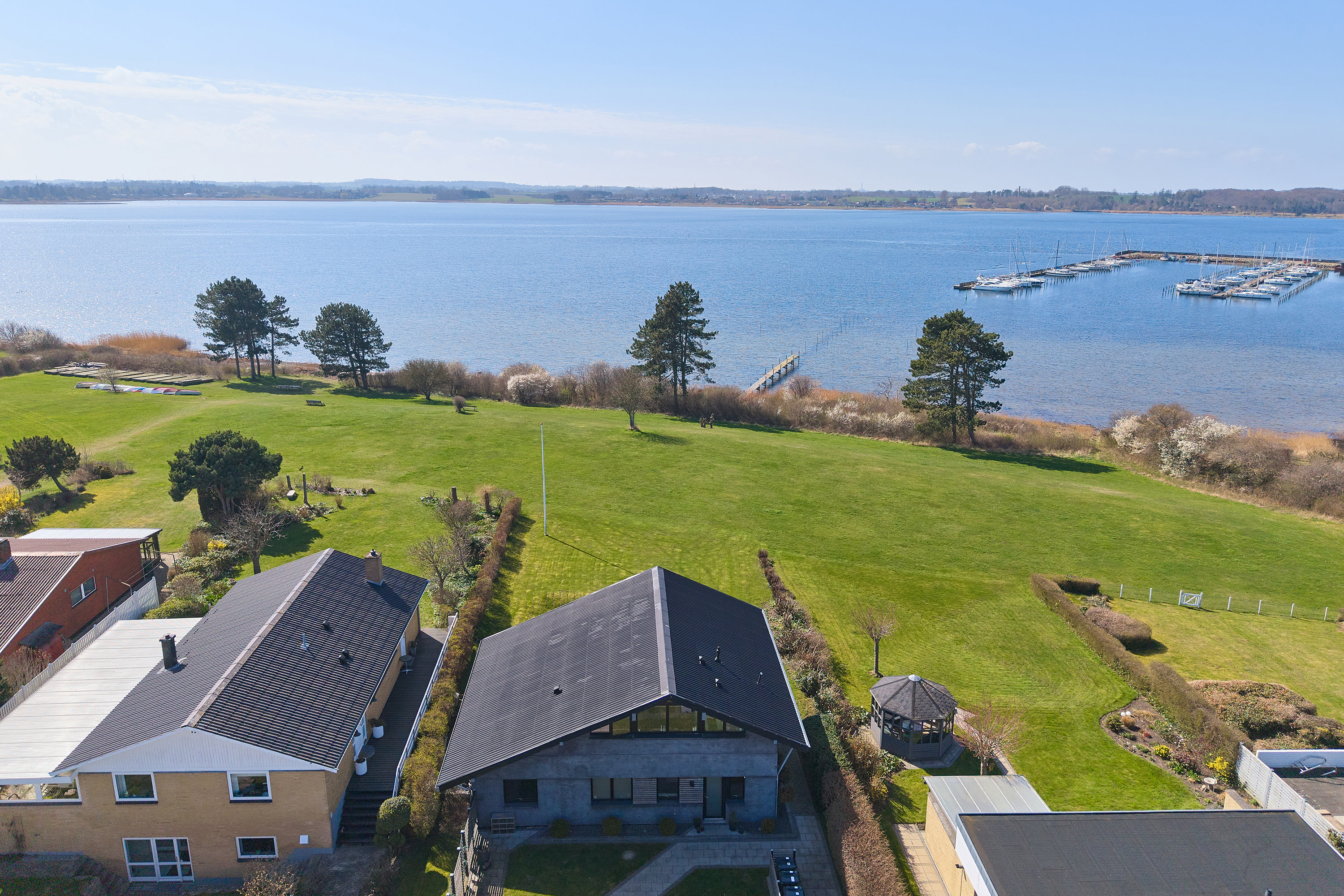 Fremhævet ejendommen billede i fuldskærmstilstand. Billede af Strandhøjen 22, 3600 Frederikssund