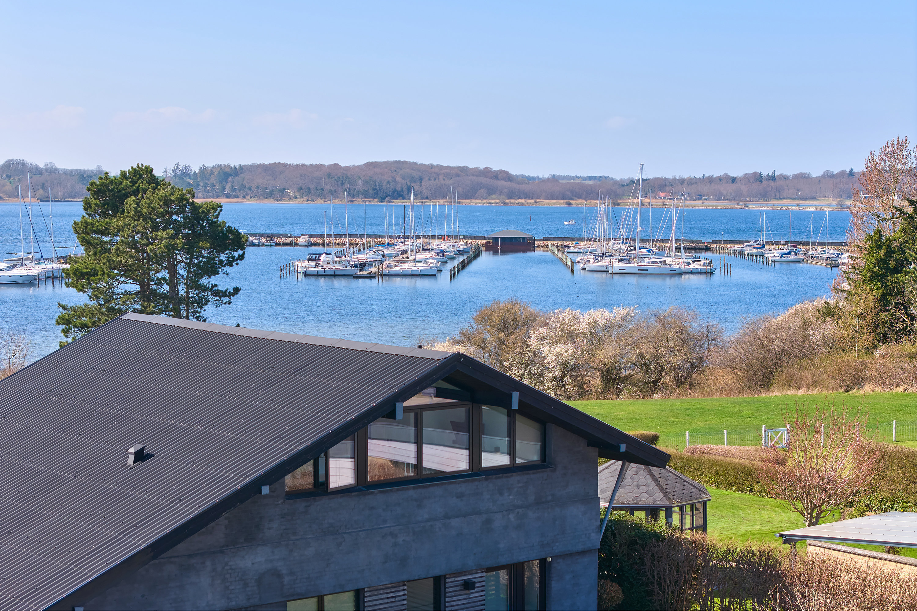 Fremhævet ejendommen billede i fuldskærmstilstand. Billede af Strandhøjen 22, 3600 Frederikssund