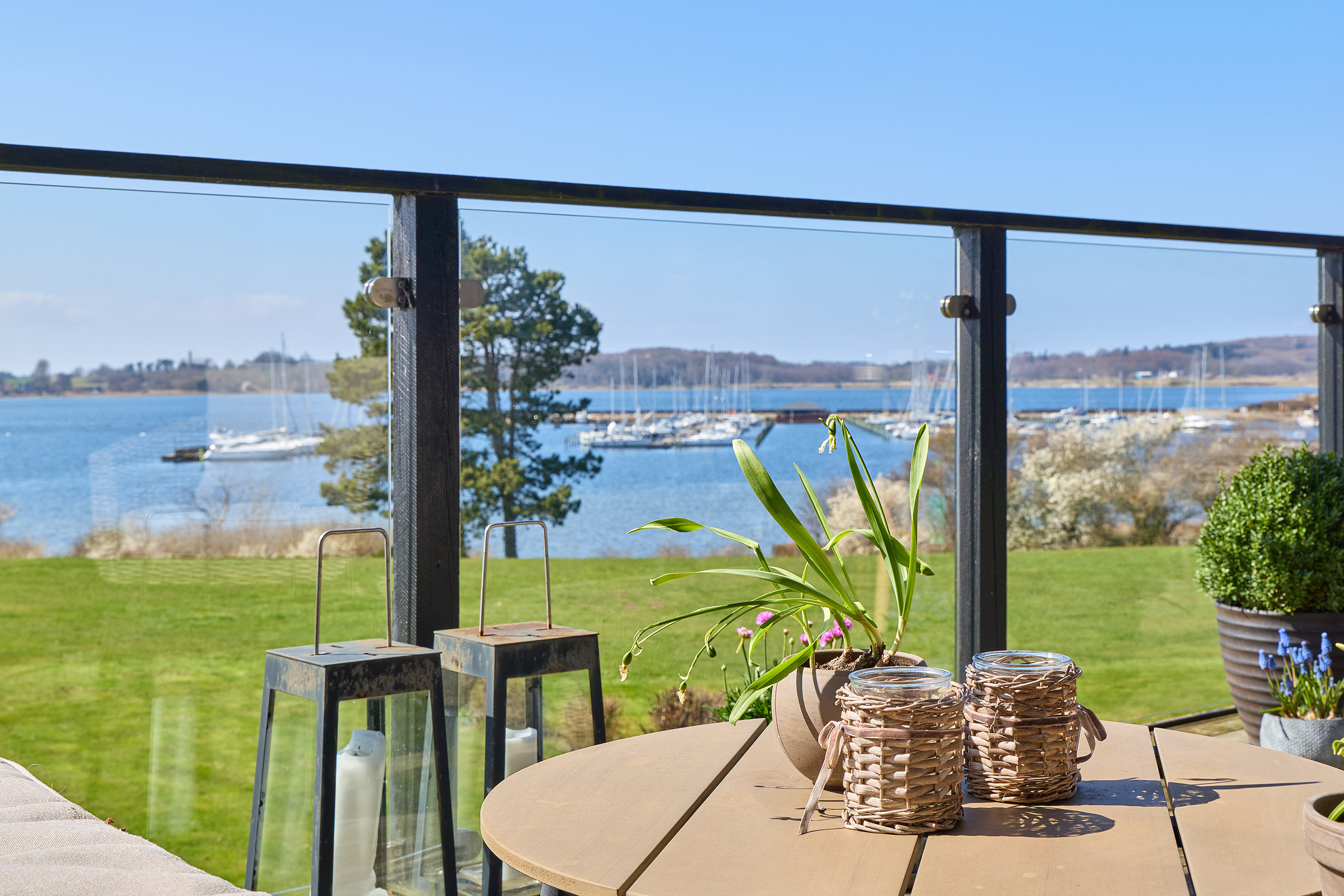 Fremhævet altan billede i fuldskærmstilstand. Billede af Strandhøjen 22, 3600 Frederikssund