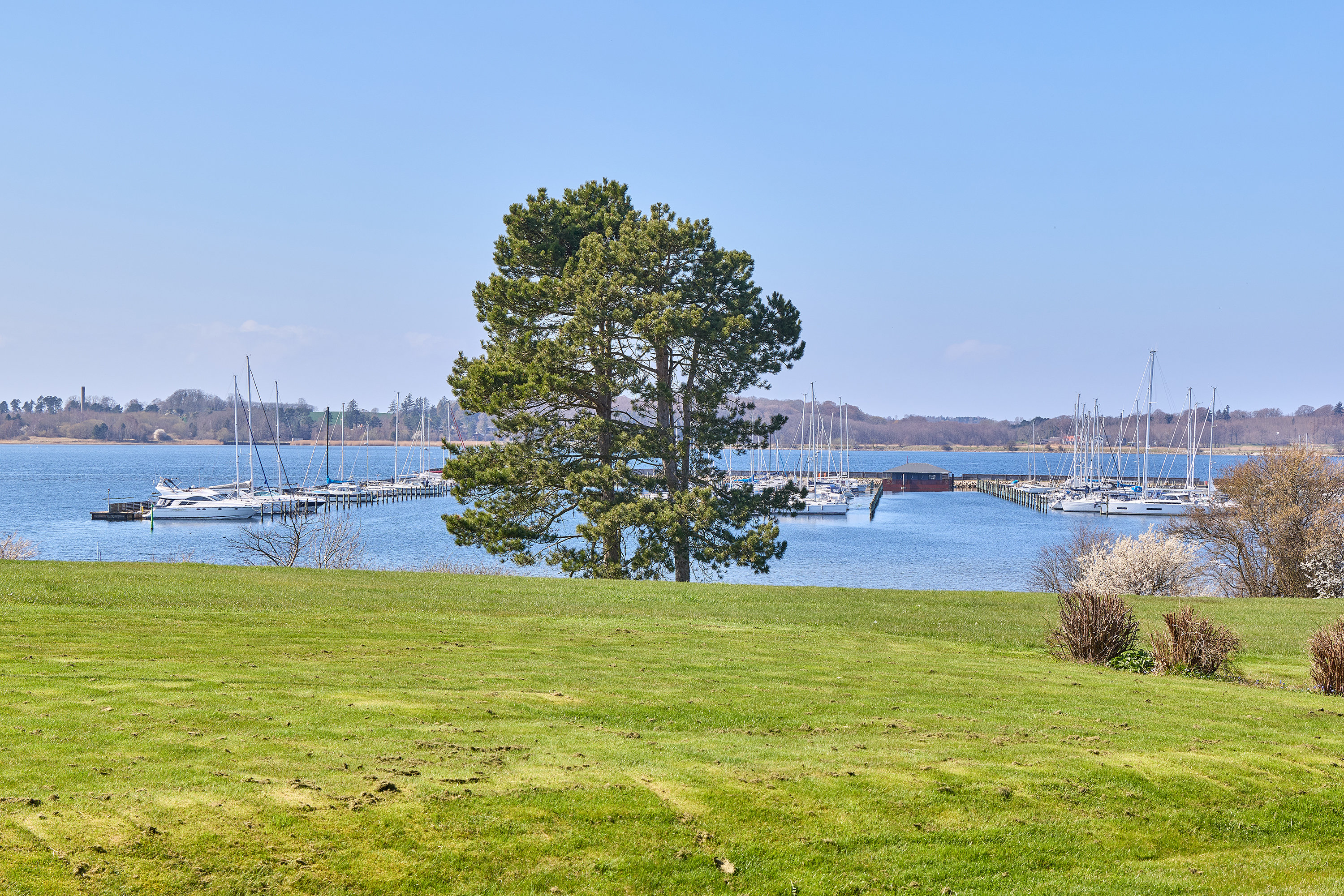 Fremhævet udsigt billede i fuldskærmstilstand. Billede af Strandhøjen 22, 3600 Frederikssund