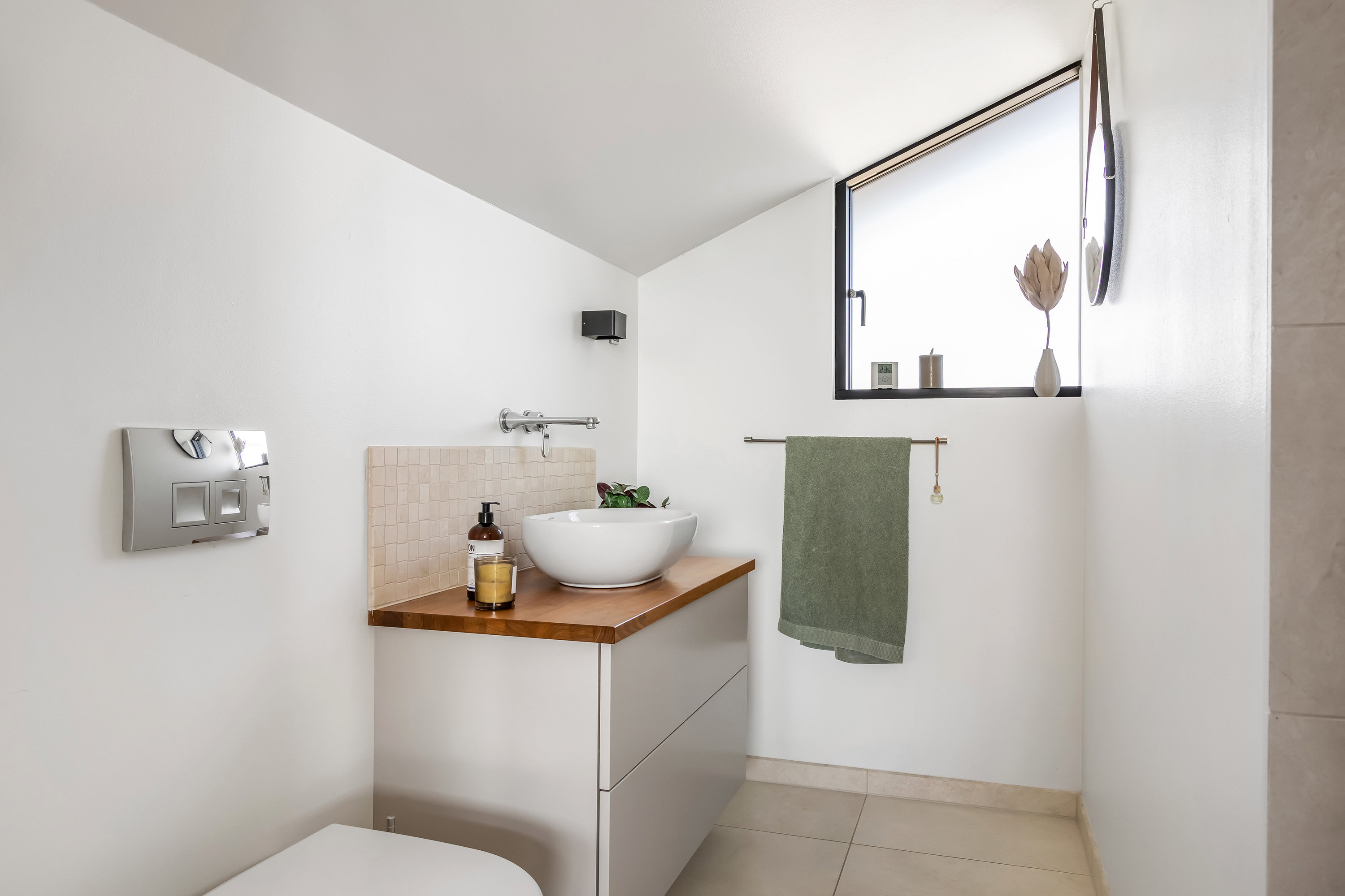 Fremhævet badeværelse billede i fuldskærmstilstand. Billede af Strandhøjen 22, 3600 Frederikssund