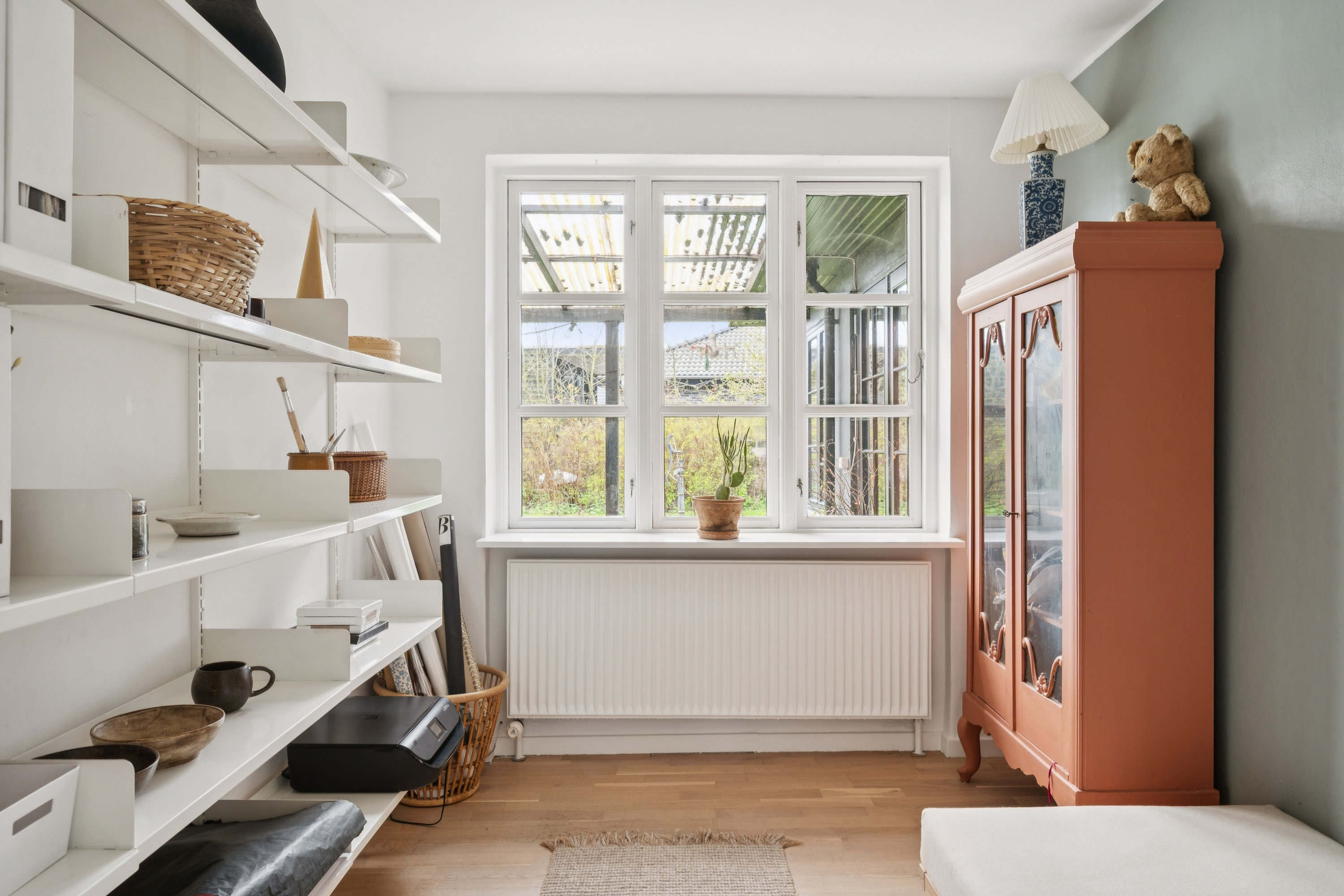 Fremhævet værelse billede i fuldskærmstilstand. Billede af Byvænget 26, Grundfør, 8382 Hinnerup