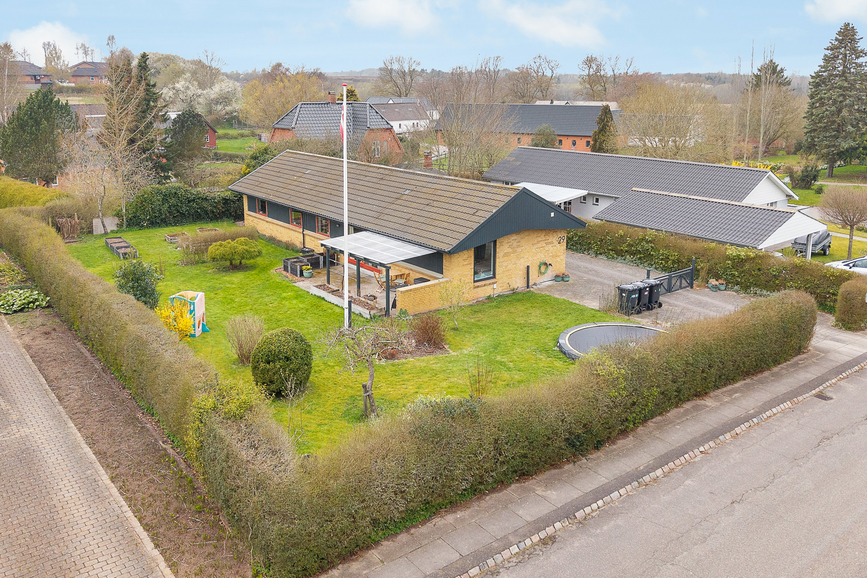 Fremhævet luftfoto billede i fuldskærmstilstand. Billede af Søballevej 29, Næsbyhoved-Broby, 5270 Odense N