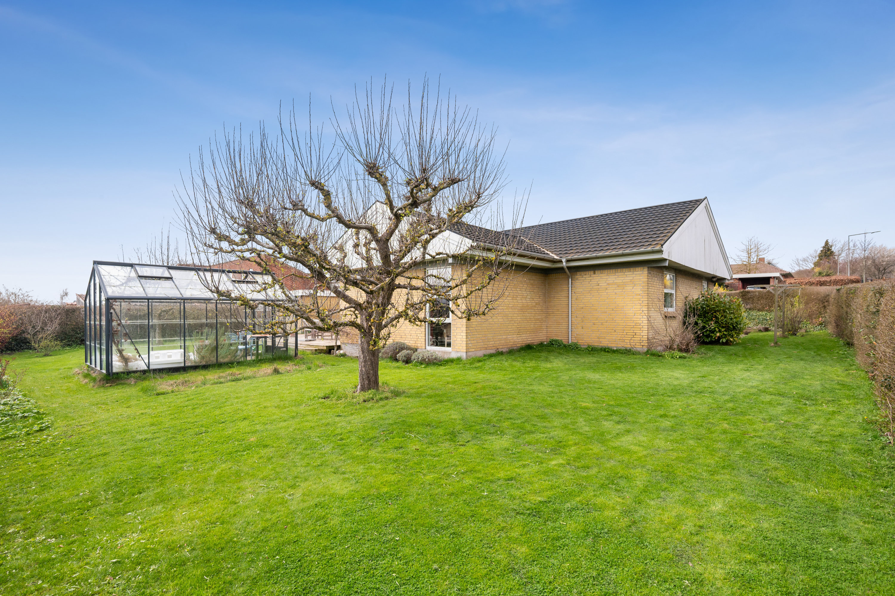 Fremhævet have billede i fuldskærmstilstand. Billede af Elleparken 77, 8520 Lystrup