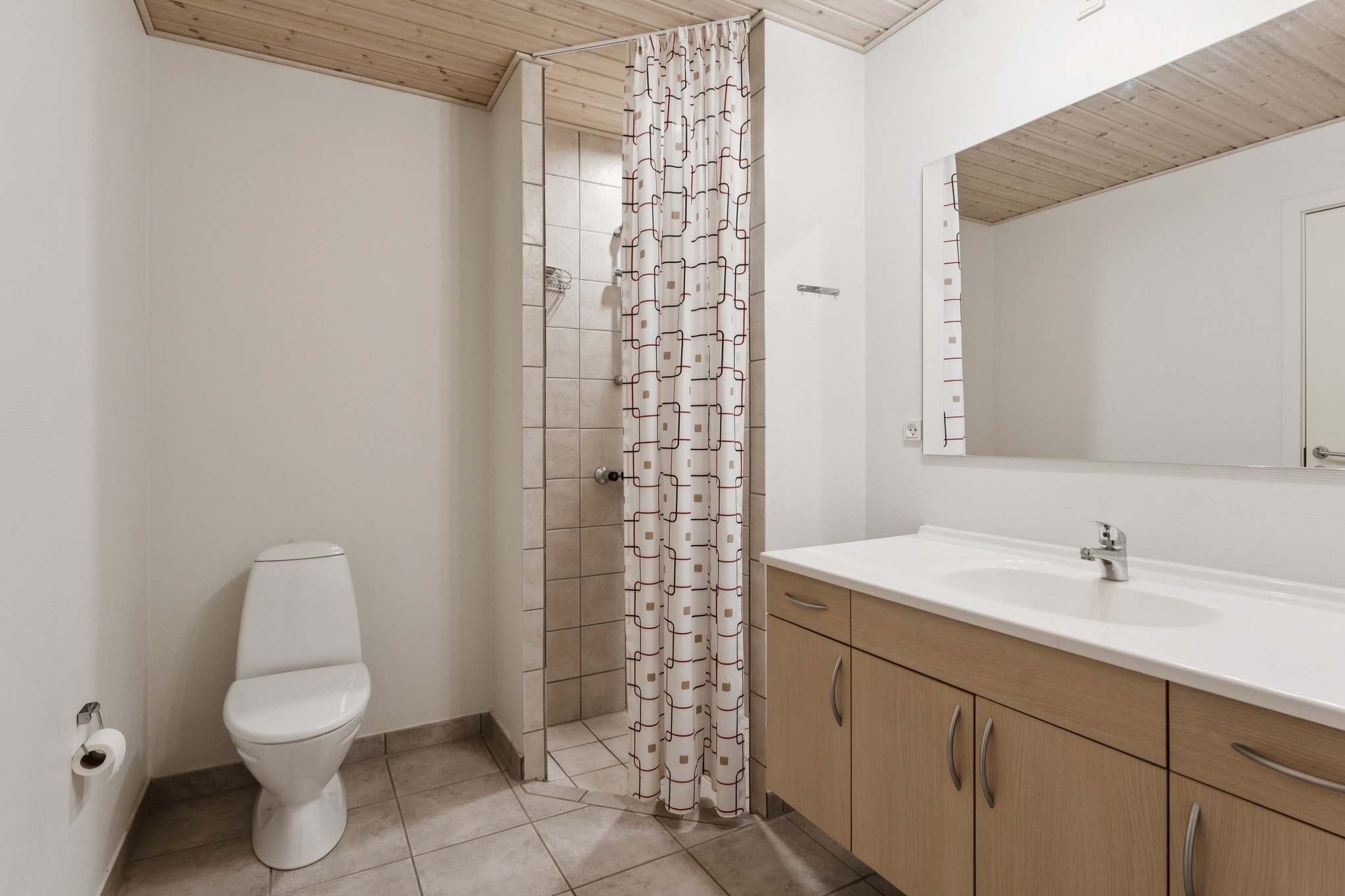 Fremhævet badeværelse billede i fuldskærmstilstand. Billede af Bygaden 27A, Uggelhuse, 8960 Randers SØ