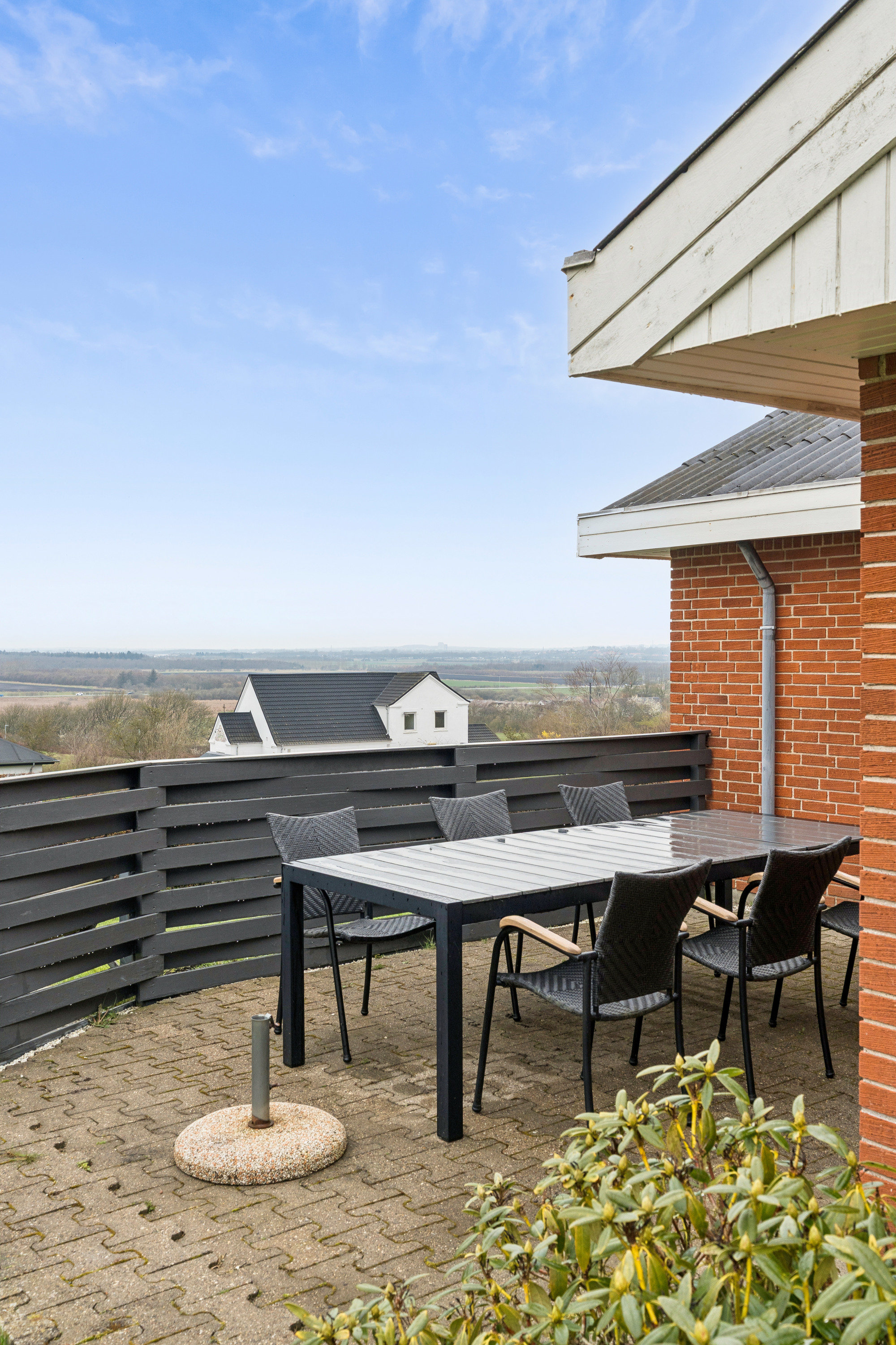 Fremhævet terrasse billede i fuldskærmstilstand. Billede af Glinkavej 14, 9200 Aalborg SV