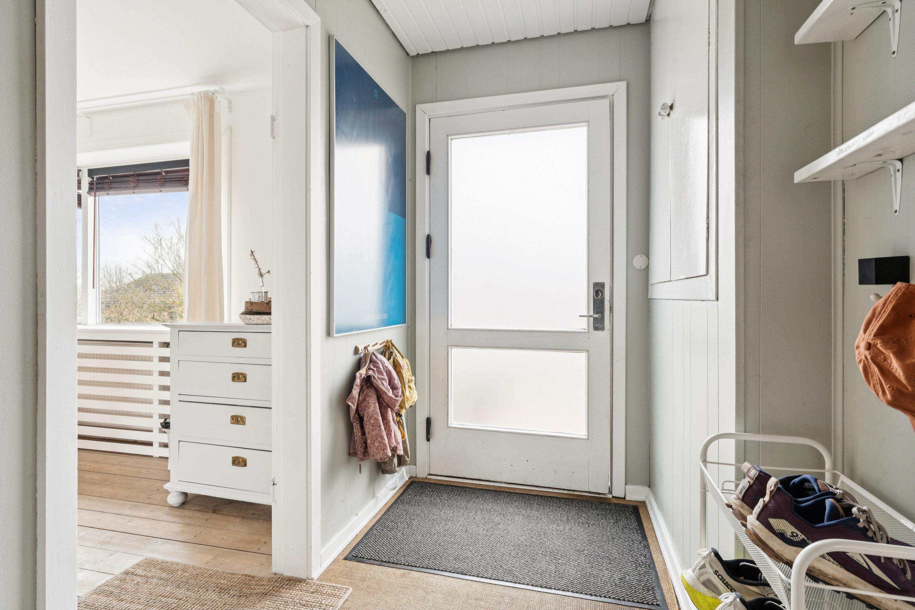 Fremhævet entré billede i fuldskærmstilstand. Billede af Gærdesangervej 8, 9230 Svenstrup J