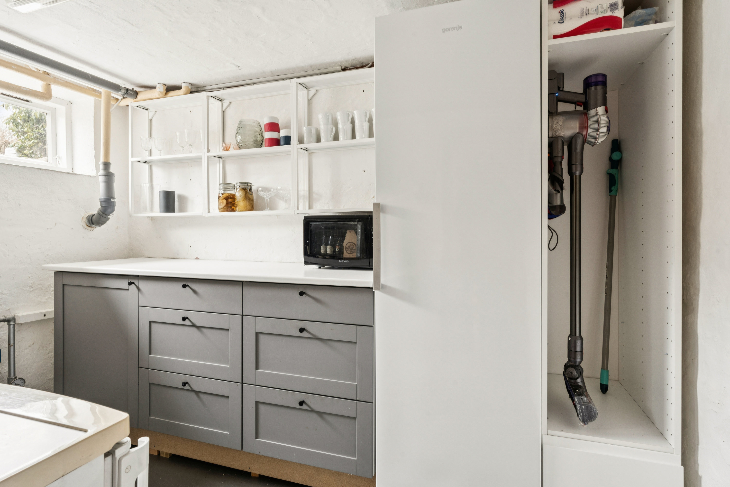 Fremhævet badeværelse billede i fuldskærmstilstand. Billede af Gærdesangervej 8, 9230 Svenstrup J