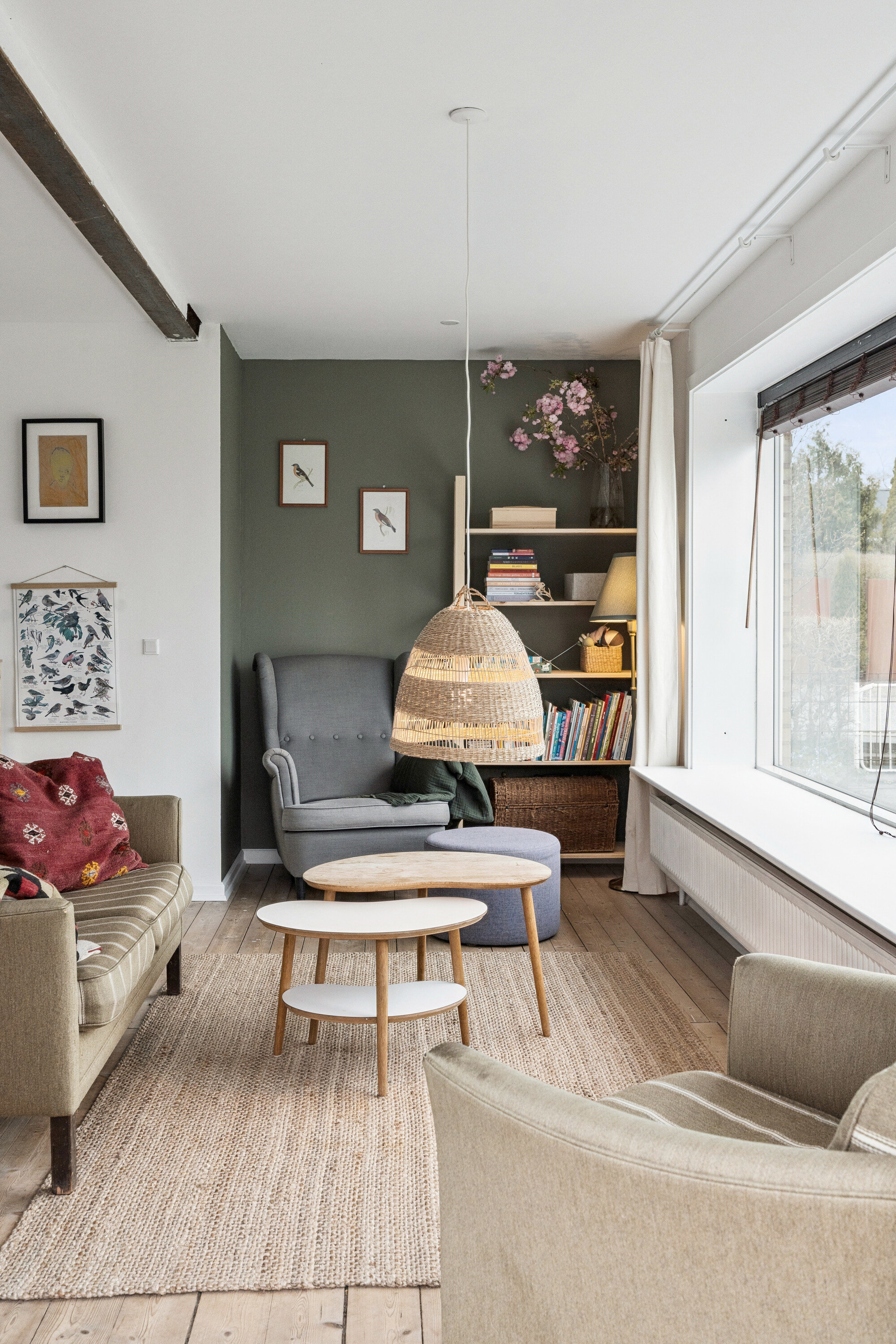 Fremhævet stue billede i fuldskærmstilstand. Billede af Gærdesangervej 8, 9230 Svenstrup J