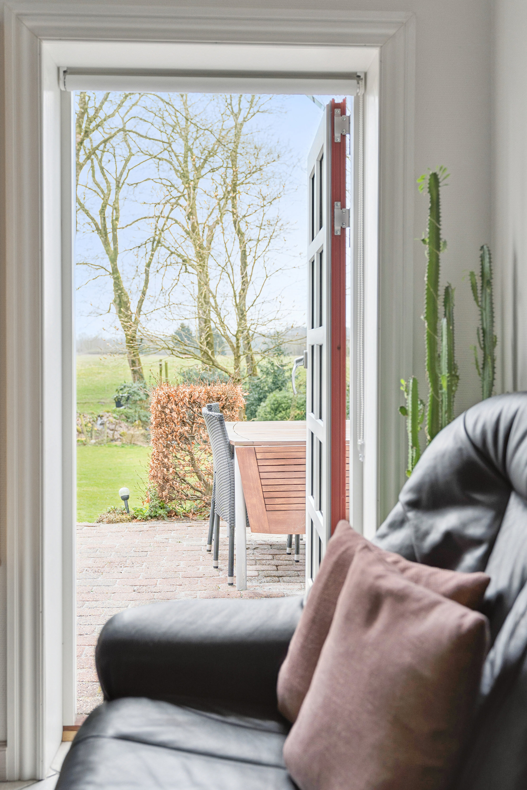 Fremhævet stue billede i fuldskærmstilstand. Billede af Løvlundvej 17, 7190 Billund