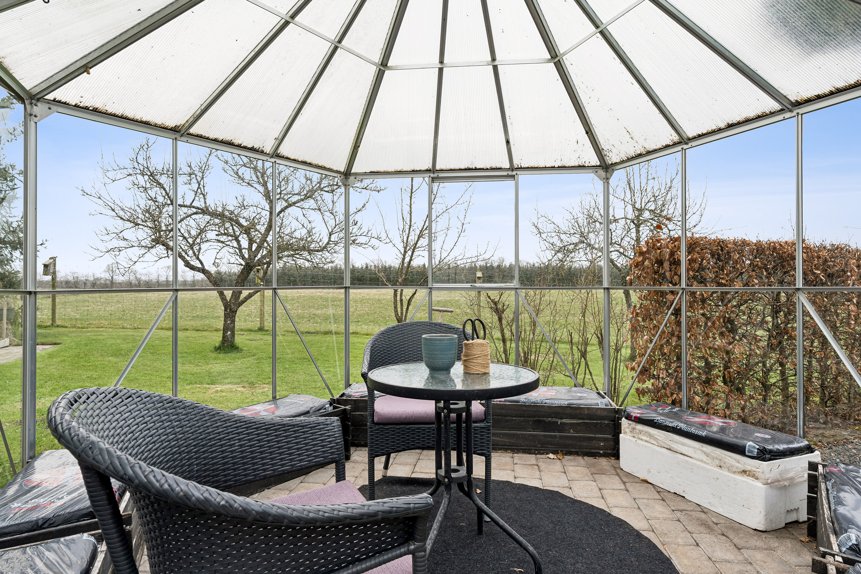 Fremhævet udestue billede i fuldskærmstilstand. Billede af Løvlundvej 17, 7190 Billund