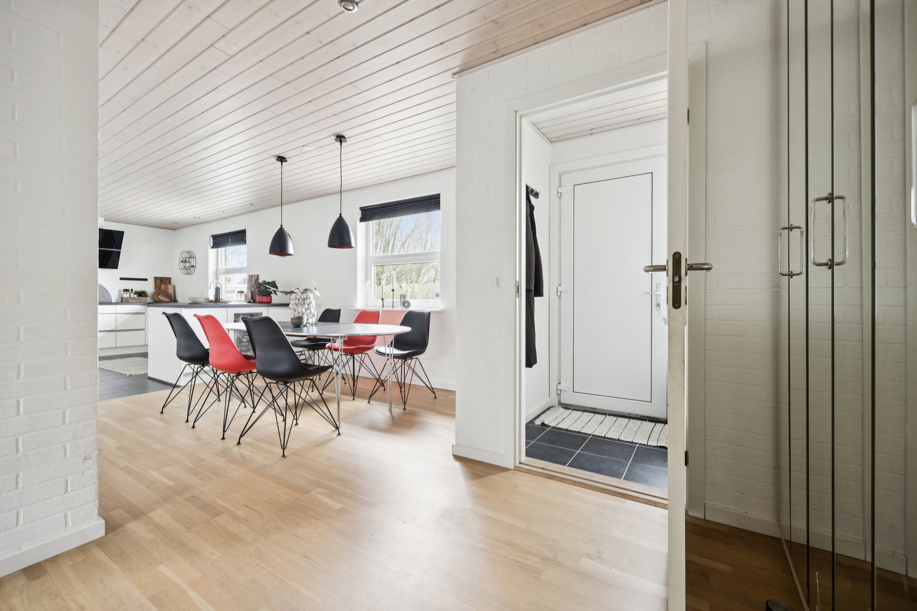 Fremhævet køkken billede i fuldskærmstilstand. Billede af Dalstrøget 9, 9240 Nibe