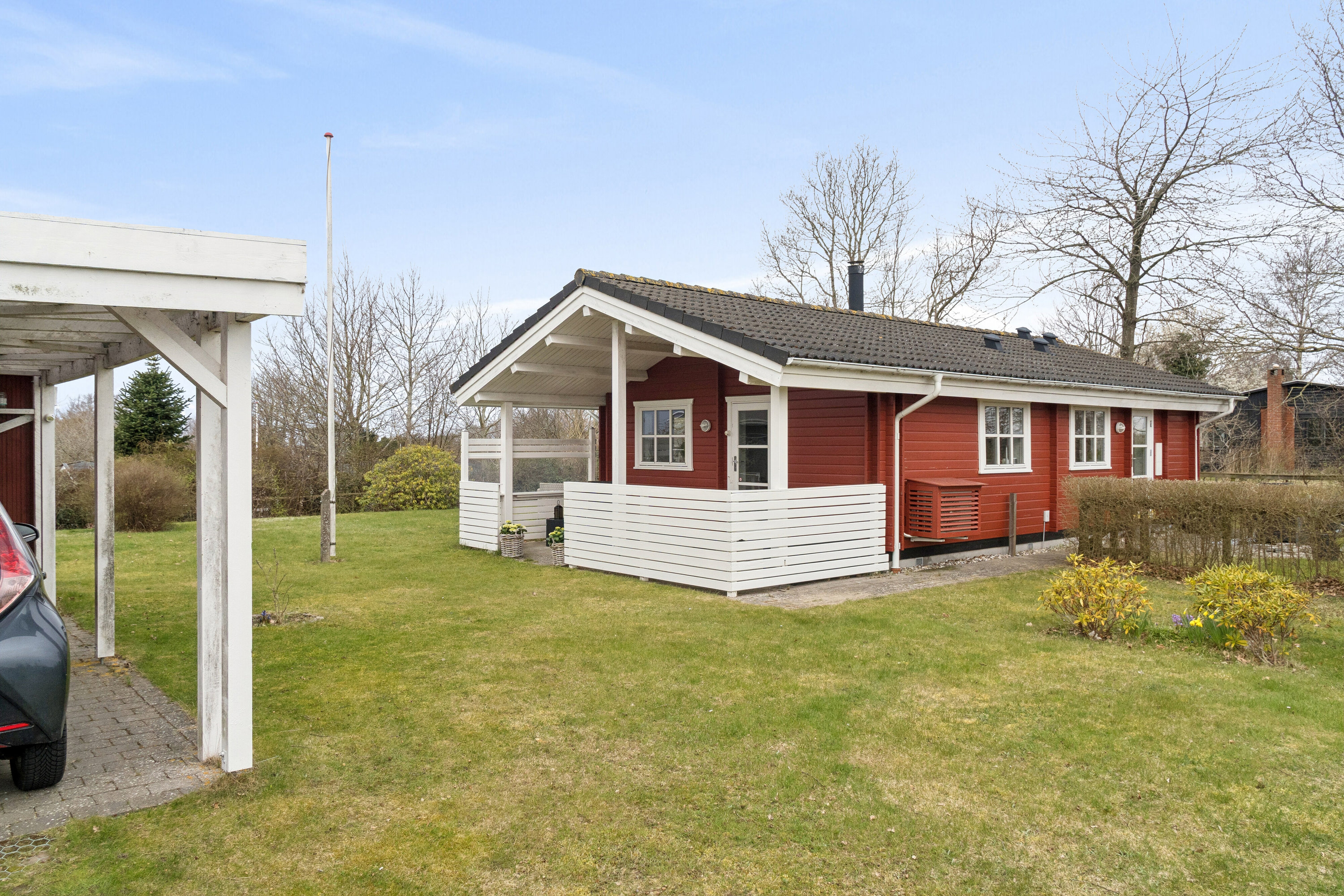 Fremhævet set fra haven billede i fuldskærmstilstand. Billede af Nattergalestien 21, Kregme, 3300 Frederiksværk