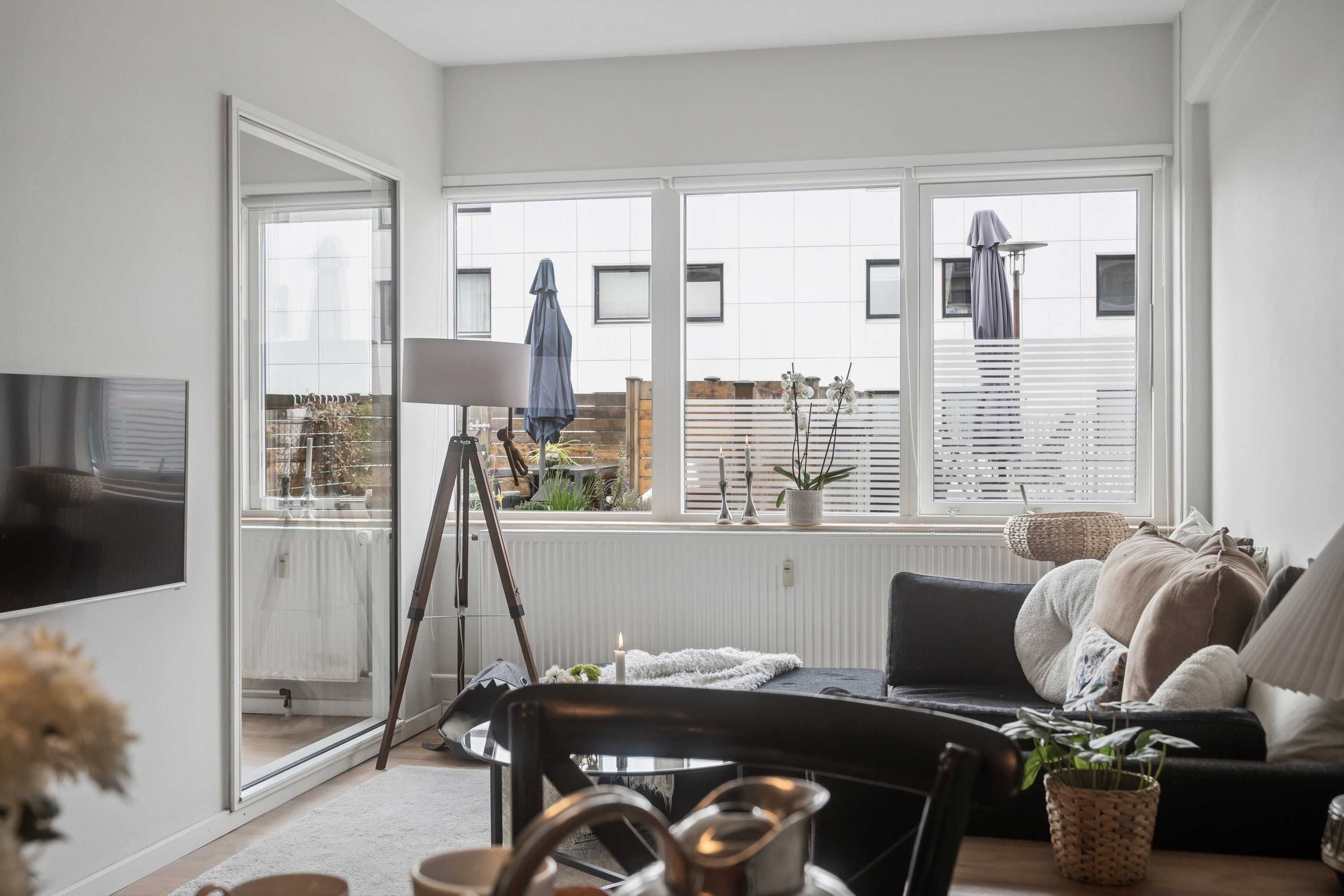 Fremhævet stue billede i fuldskærmstilstand. Billede af Søndre Fasanvej 90, 1. 104., 2500 Valby