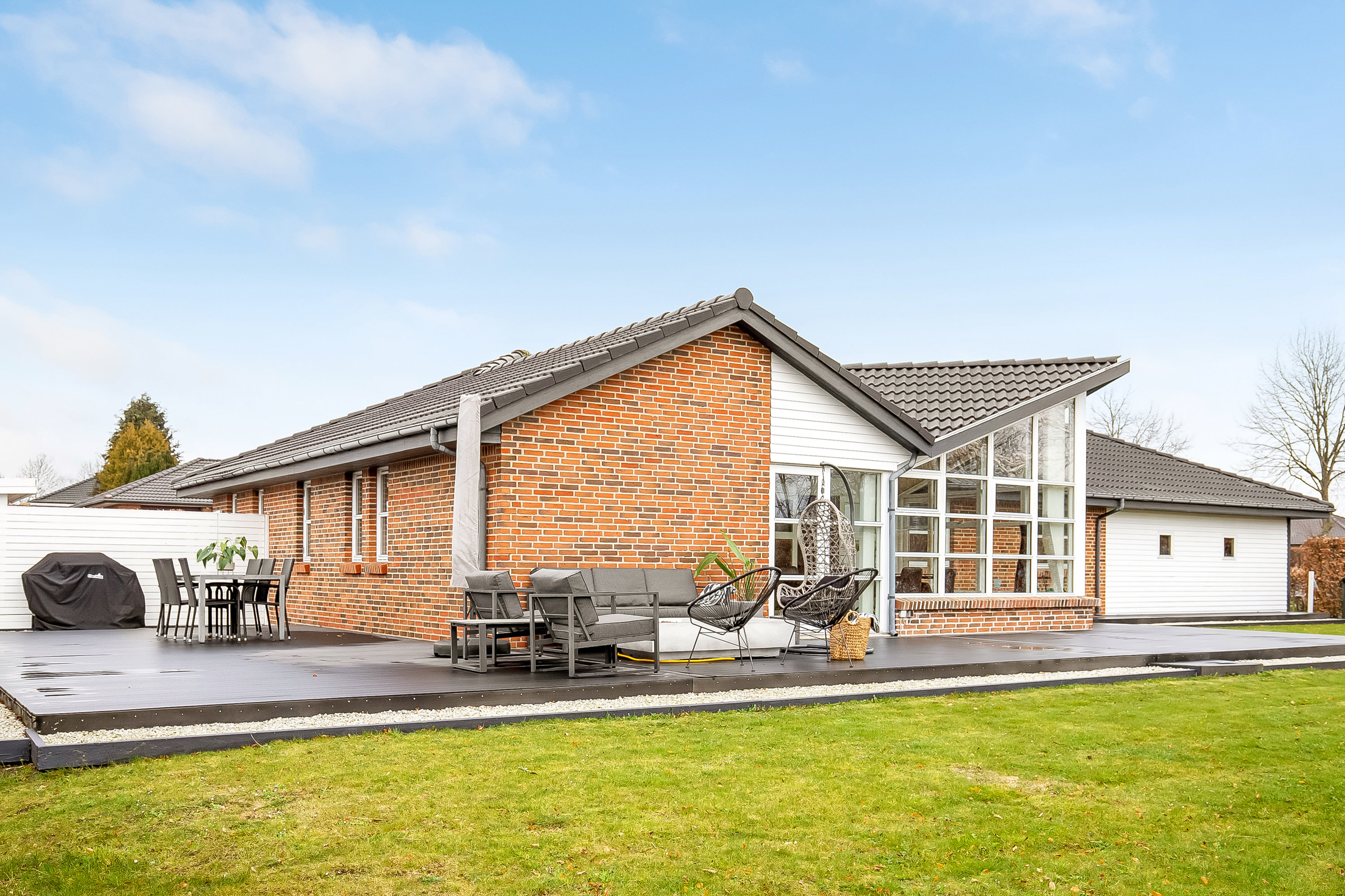 Fremhævet ejendommen billede i fuldskærmstilstand. Billede af Linde Alle 15, Ølsted, 8723 Løsning