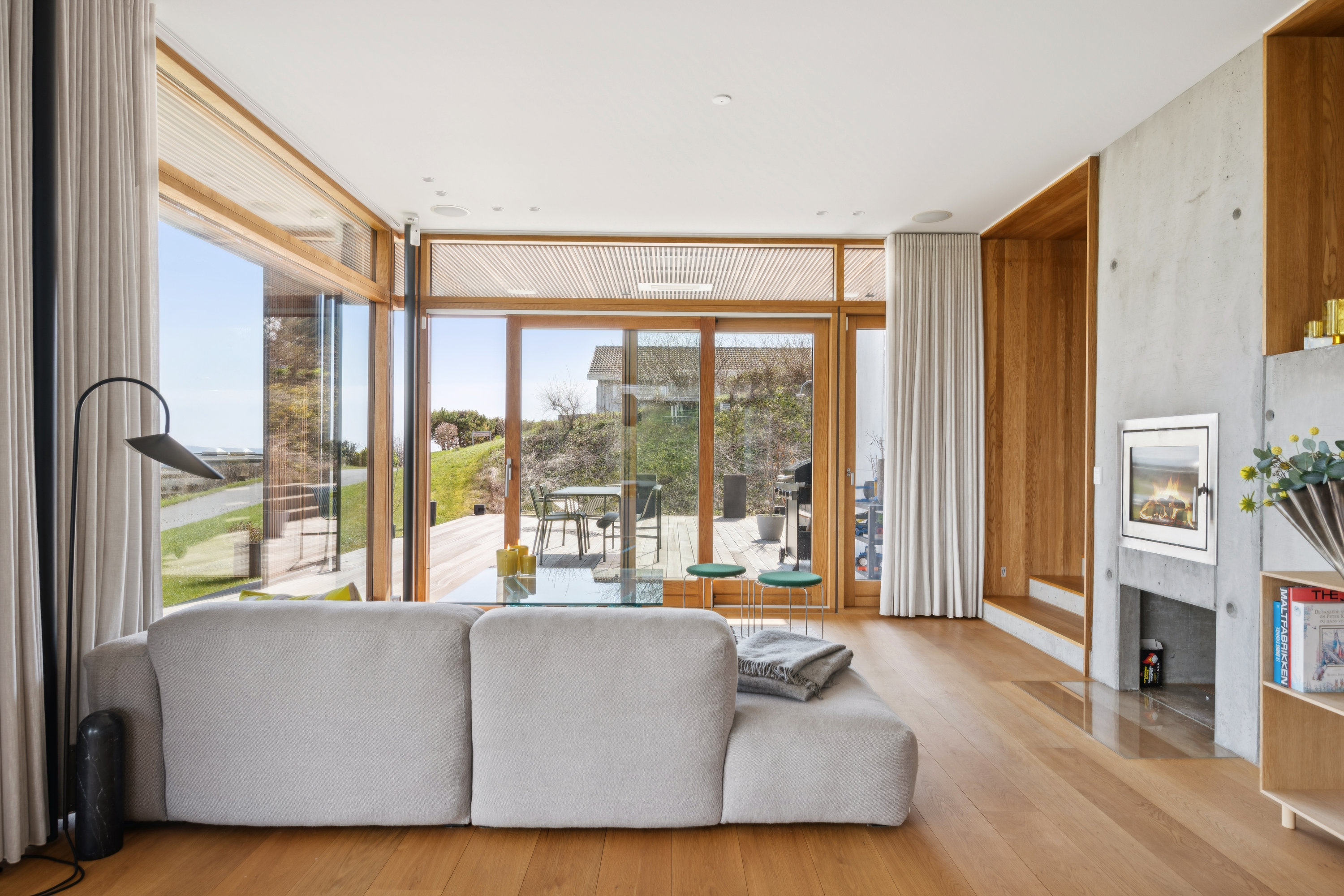 Fremhævet stue billede i fuldskærmstilstand. Billede af Kløvervej 12, Handrup, 8400 Ebeltoft