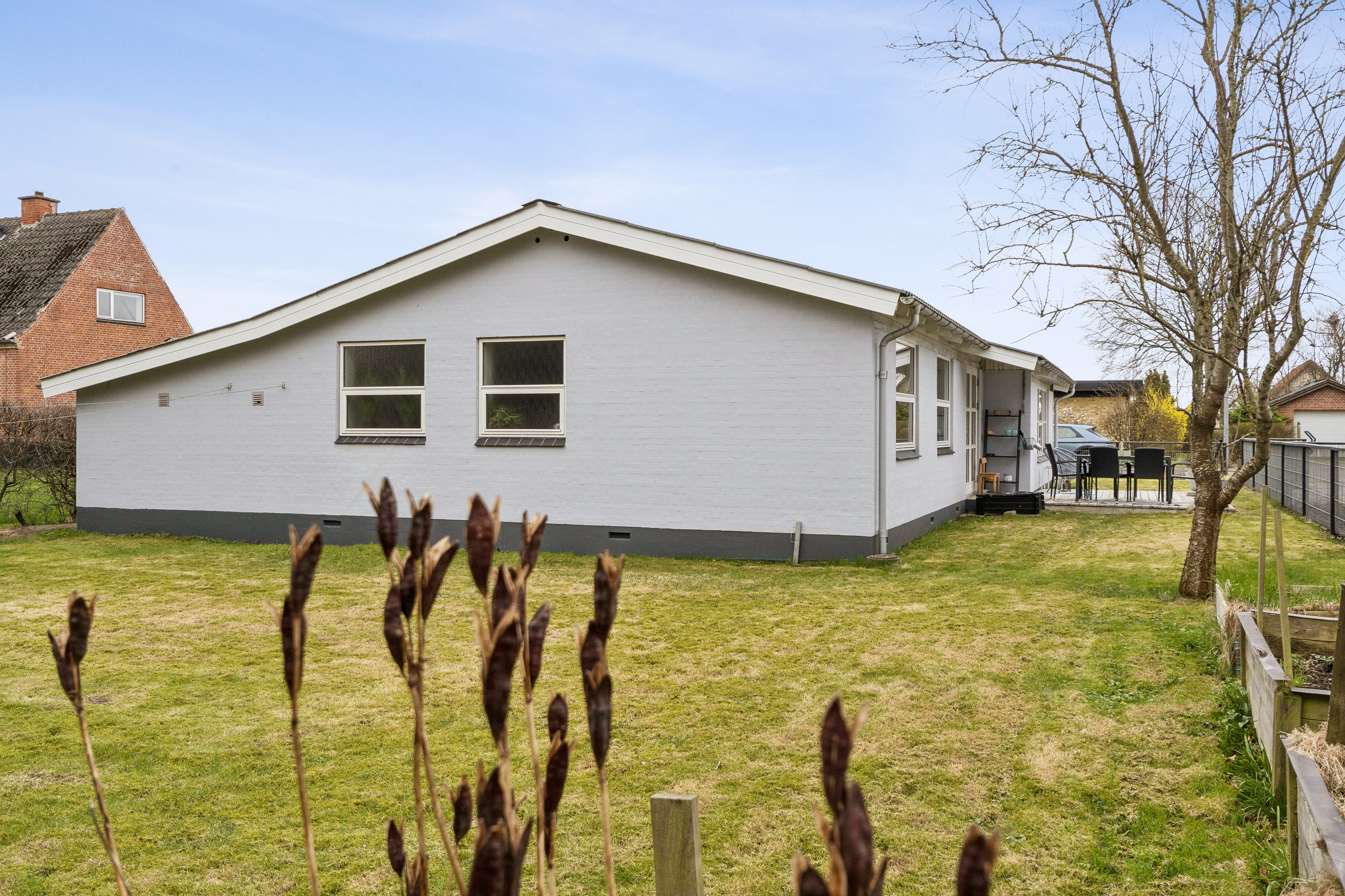 Fremhævet set fra haven billede i fuldskærmstilstand. Billede af Jyllandsgade 8, 9870 Sindal