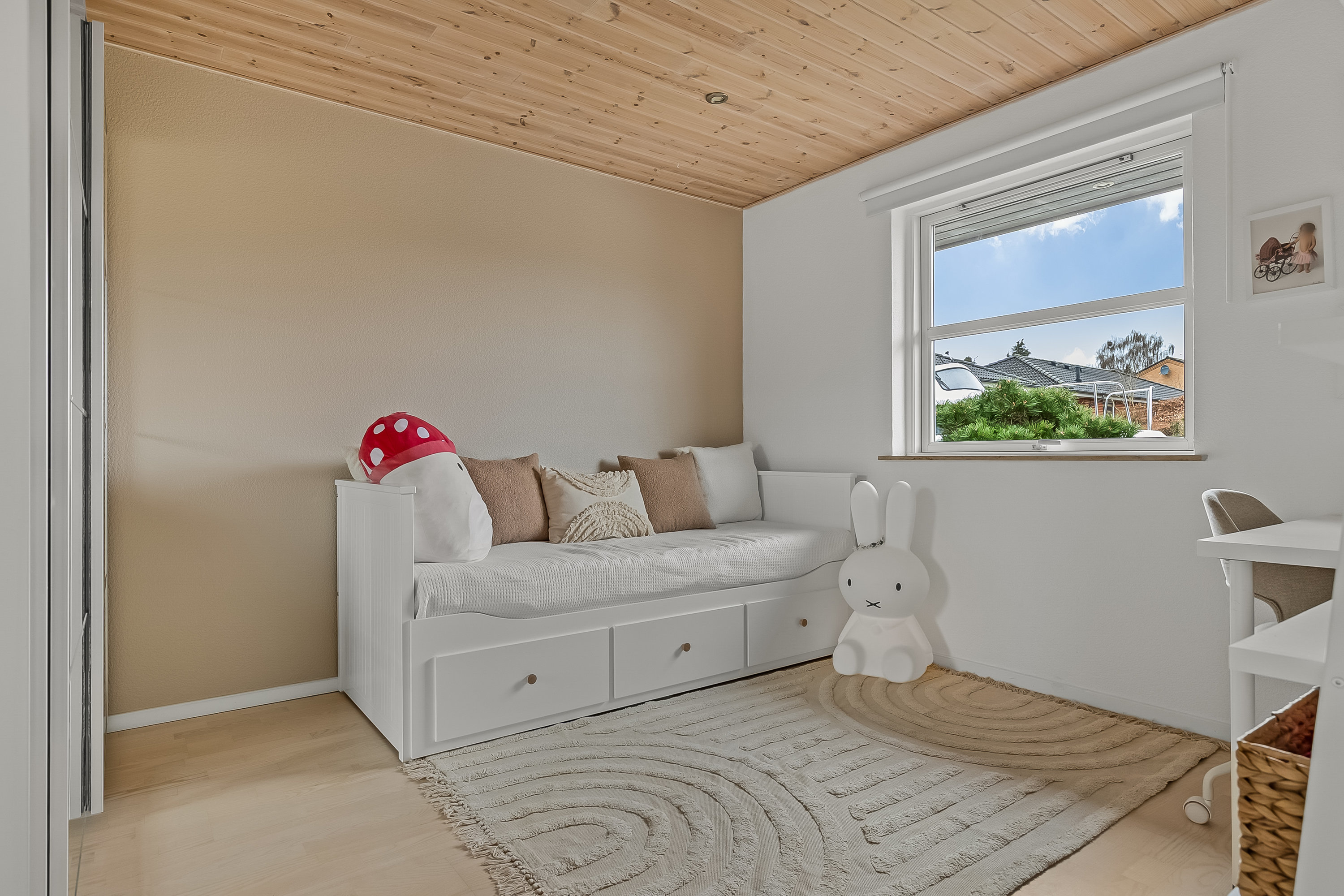 Fremhævet værelse billede i fuldskærmstilstand. Billede af Linde Alle 15, Ølsted, 8723 Løsning