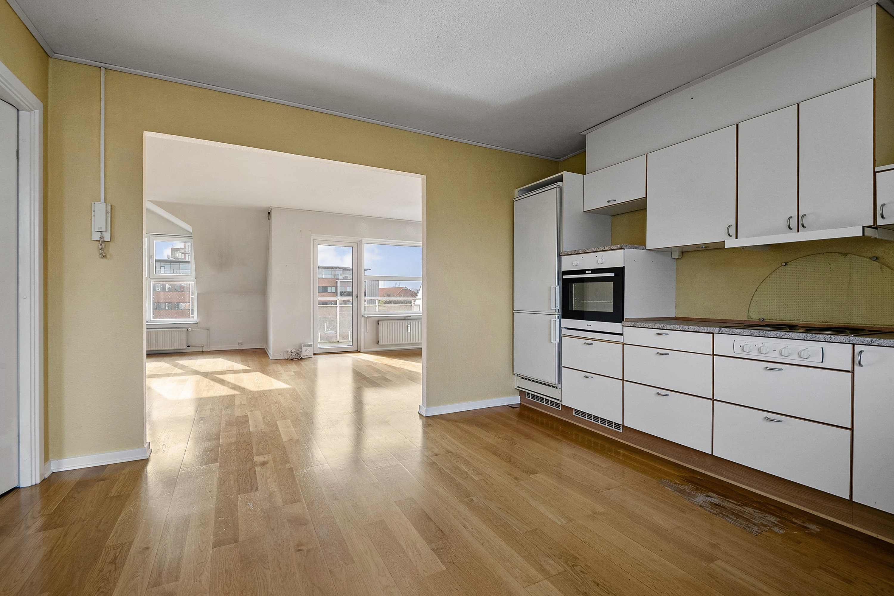 Fremhævet køkken billede i fuldskærmstilstand. Billede af Willemoesgade 14, 2. 21., 6700 Esbjerg