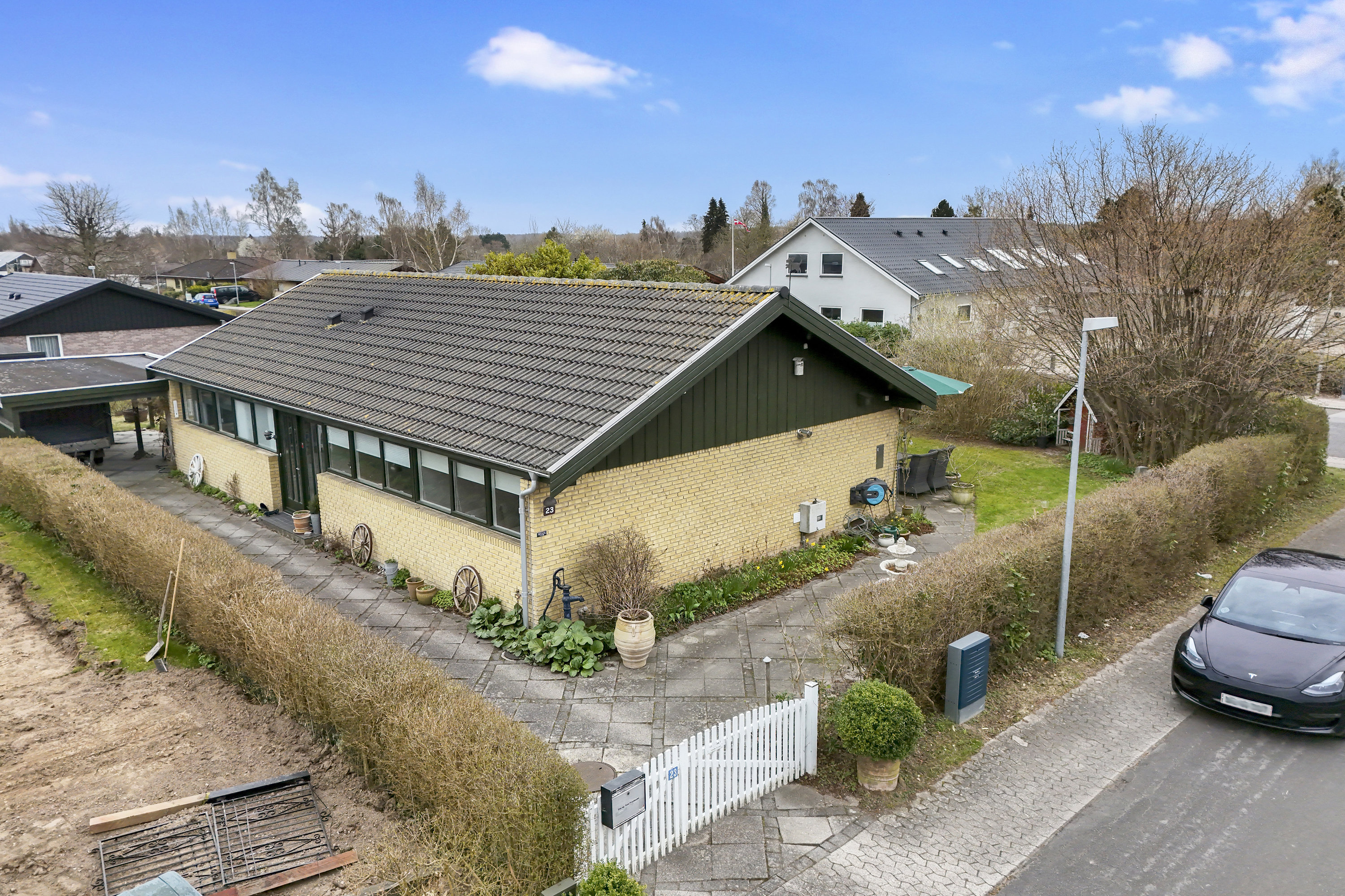 Fremhævet facade billede i fuldskærmstilstand. Billede af Lindeengen 23, 2740 Skovlunde