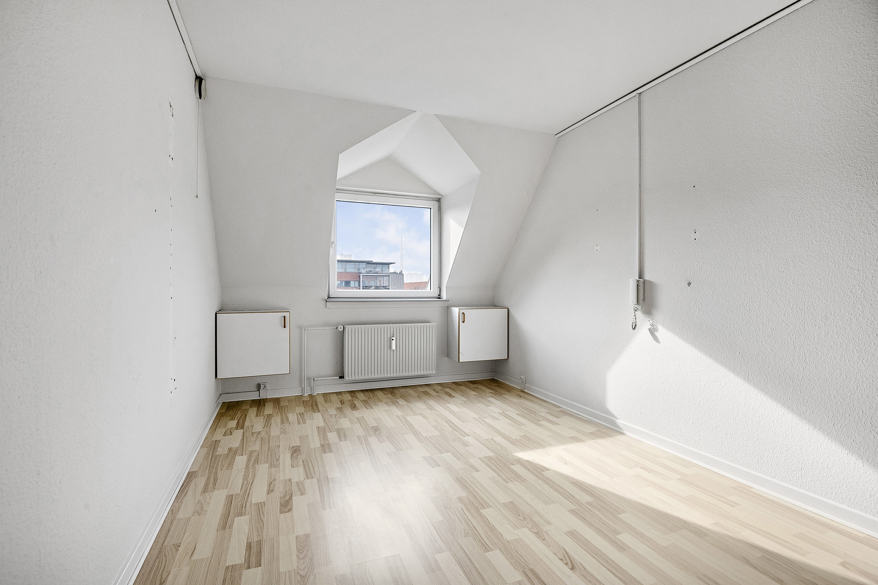 Fremhævet værelse billede i fuldskærmstilstand. Billede af Willemoesgade 14, 2. 21., 6700 Esbjerg