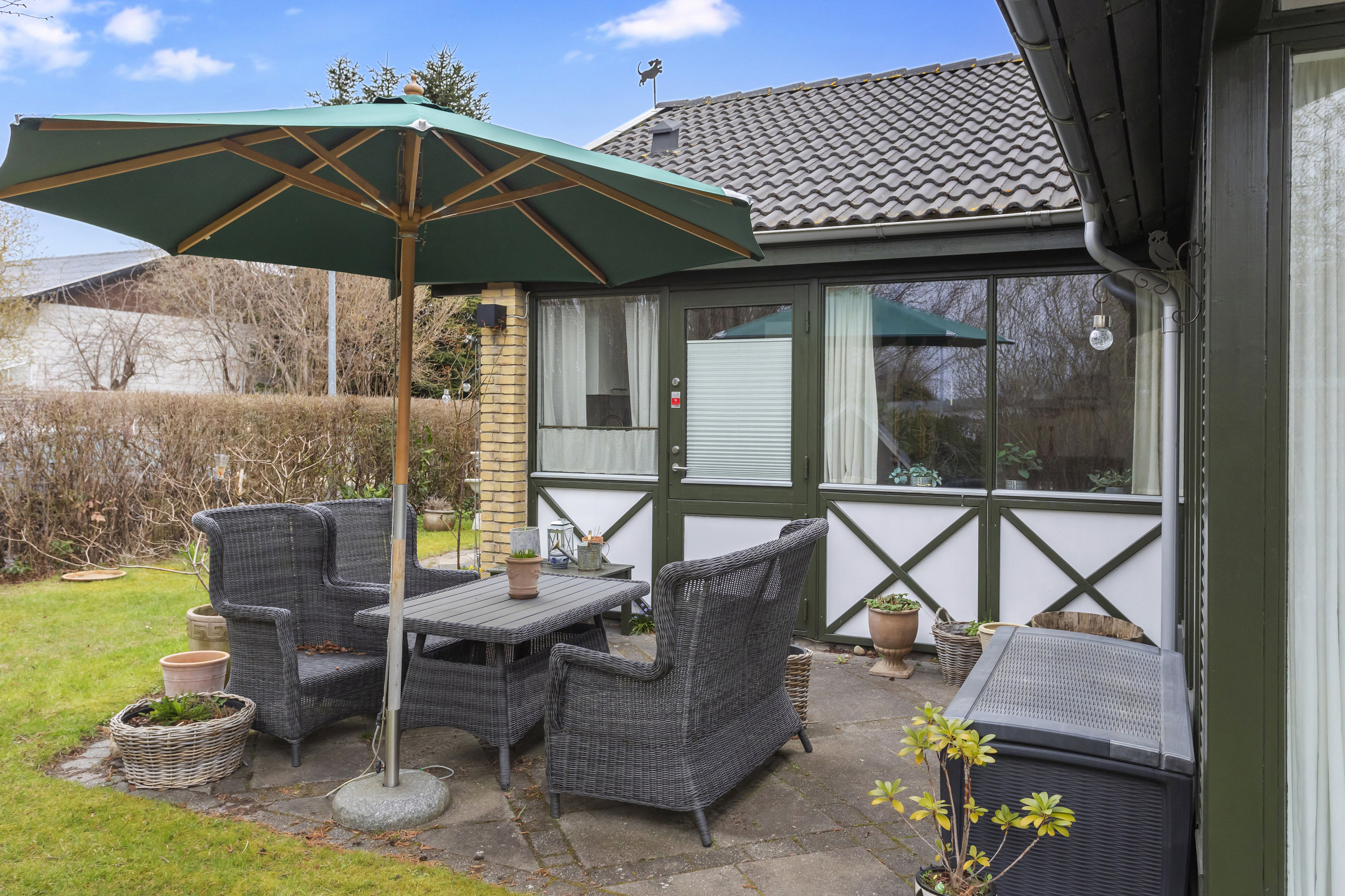 Fremhævet overdækket terrasse billede i fuldskærmstilstand. Billede af Lindeengen 23, 2740 Skovlunde