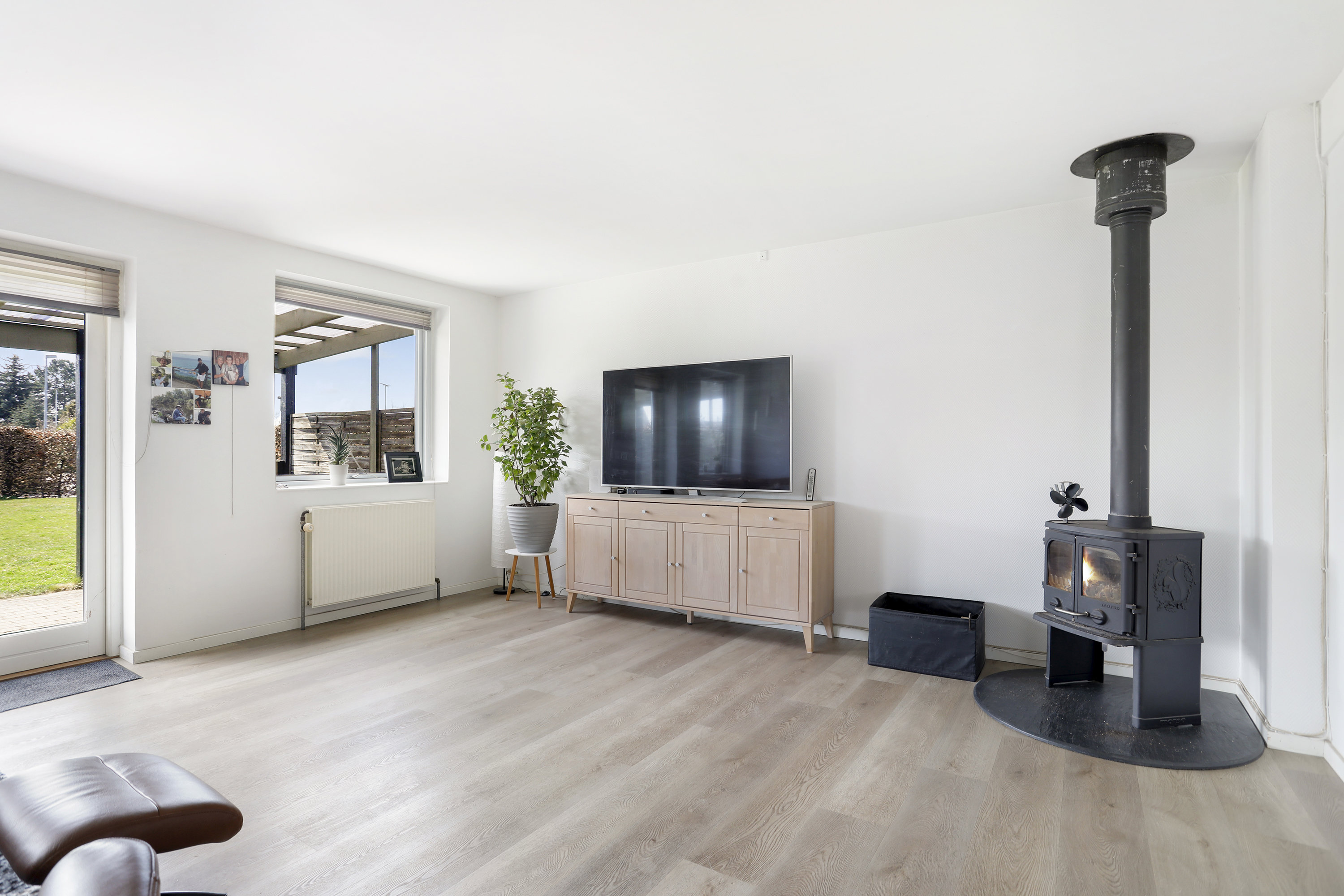 Fremhævet stue billede i fuldskærmstilstand. Billede af Åbyvej 15, 2740 Skovlunde