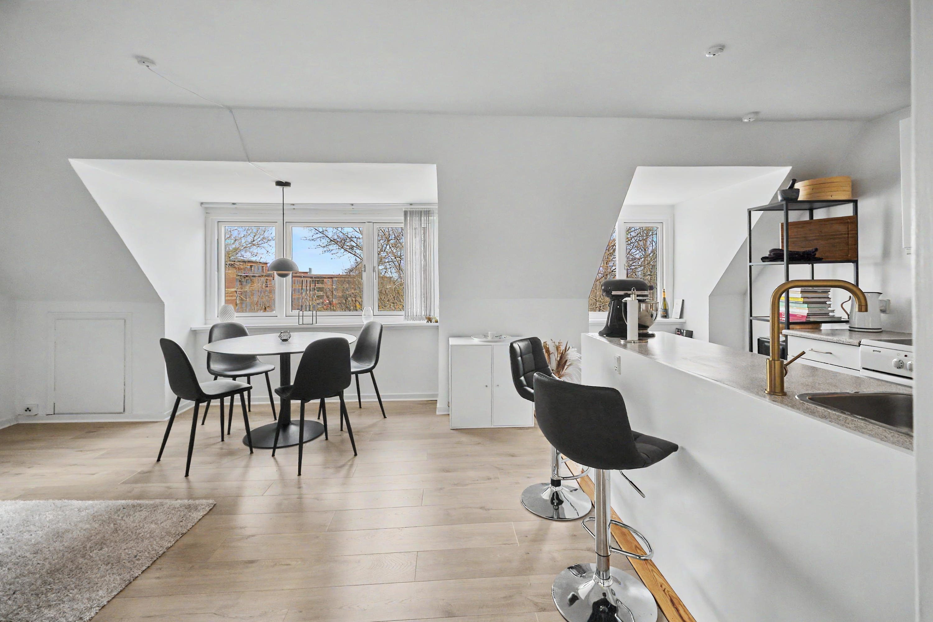 Fremhævet køkken alrum billede i fuldskærmstilstand. Billede af Tage-Hansens Gade 11, 5. th., 8000 Aarhus C