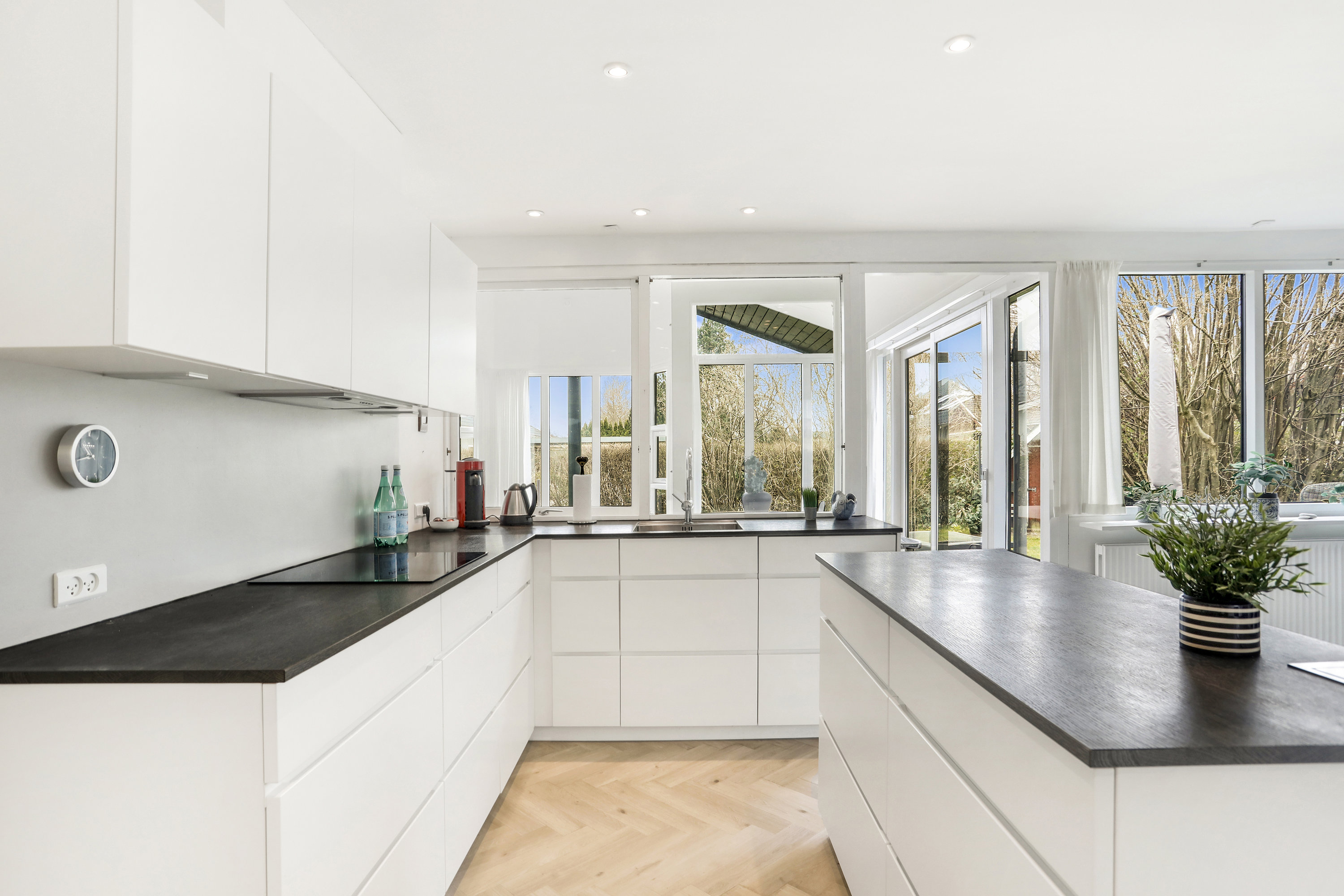 Fremhævet køkken billede i fuldskærmstilstand. Billede af Lindeengen 23, 2740 Skovlunde