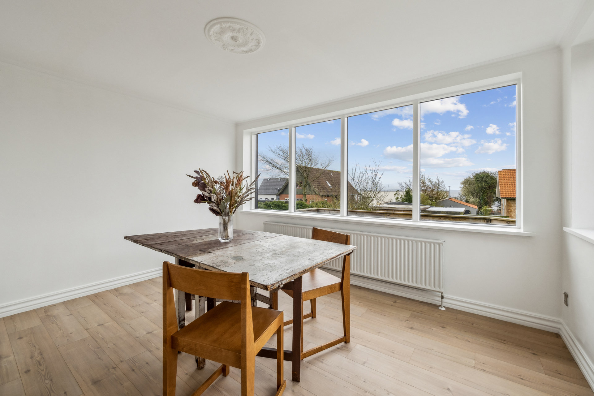 Fremhævet stue billede i fuldskærmstilstand. Billede af Spangbergsvej 28, 7700 Thisted