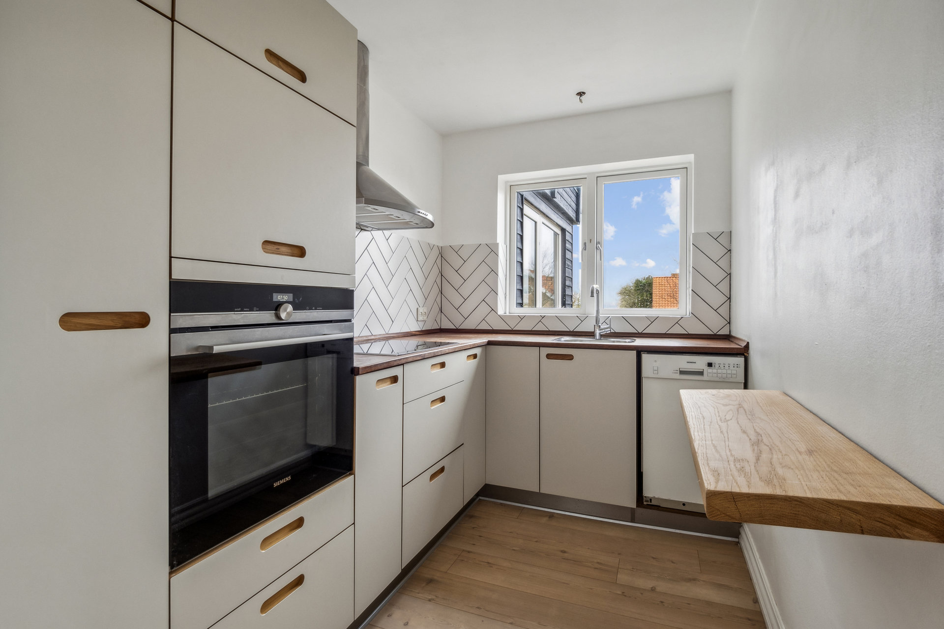 Fremhævet køkken billede i fuldskærmstilstand. Billede af Spangbergsvej 28, 7700 Thisted