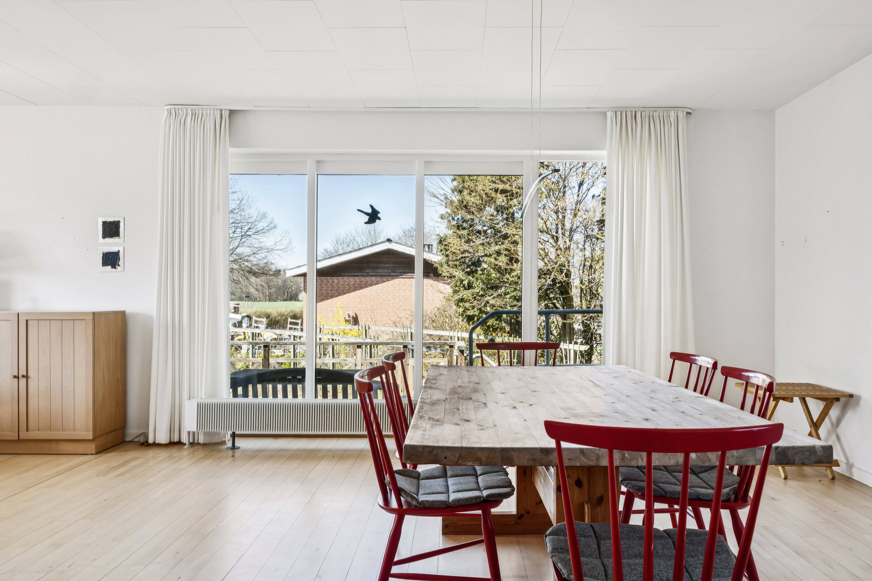 Fremhævet stue billede i fuldskærmstilstand. Billede af Havevænget 22, 4682 Tureby