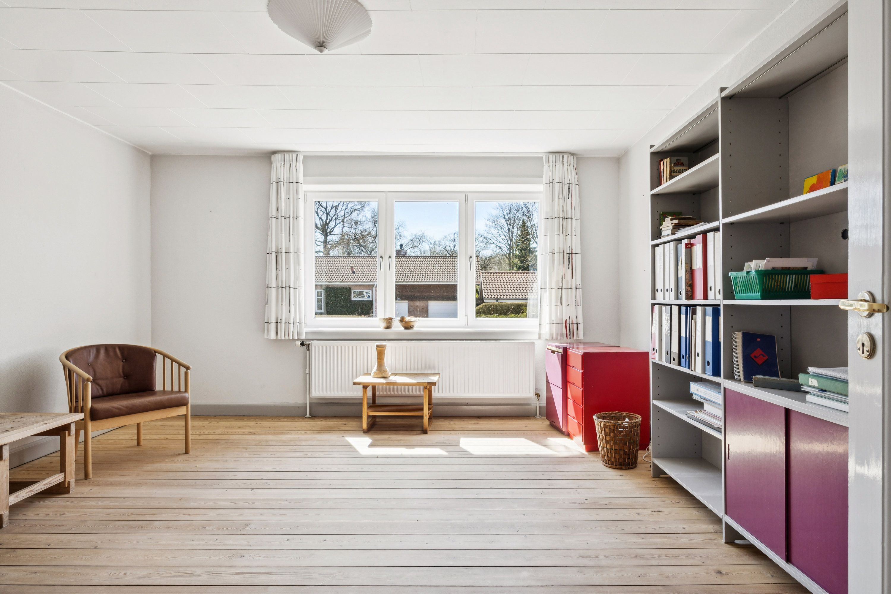 Fremhævet stue billede i fuldskærmstilstand. Billede af Havevænget 22, 4682 Tureby